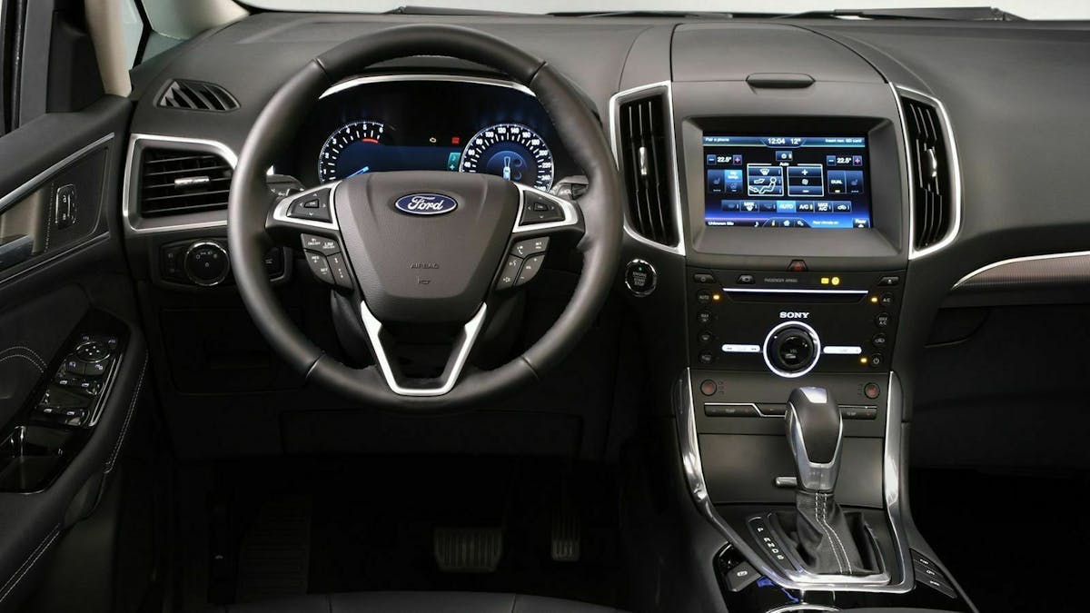 Cockpit-Ansicht des Ford Galaxy