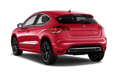 Roter Kleinwagen mit modernen Linien, Rückansicht. Schwarze Felgen und dunkle Scheiben betonen das sportliche Design.