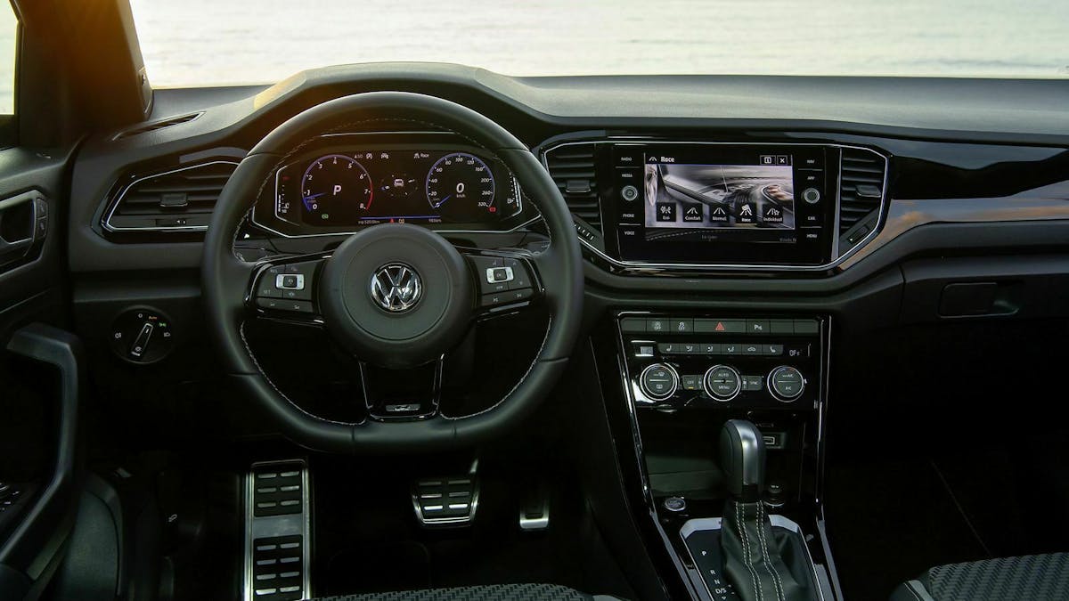 Cockpit-Ansicht des VW T-Roc