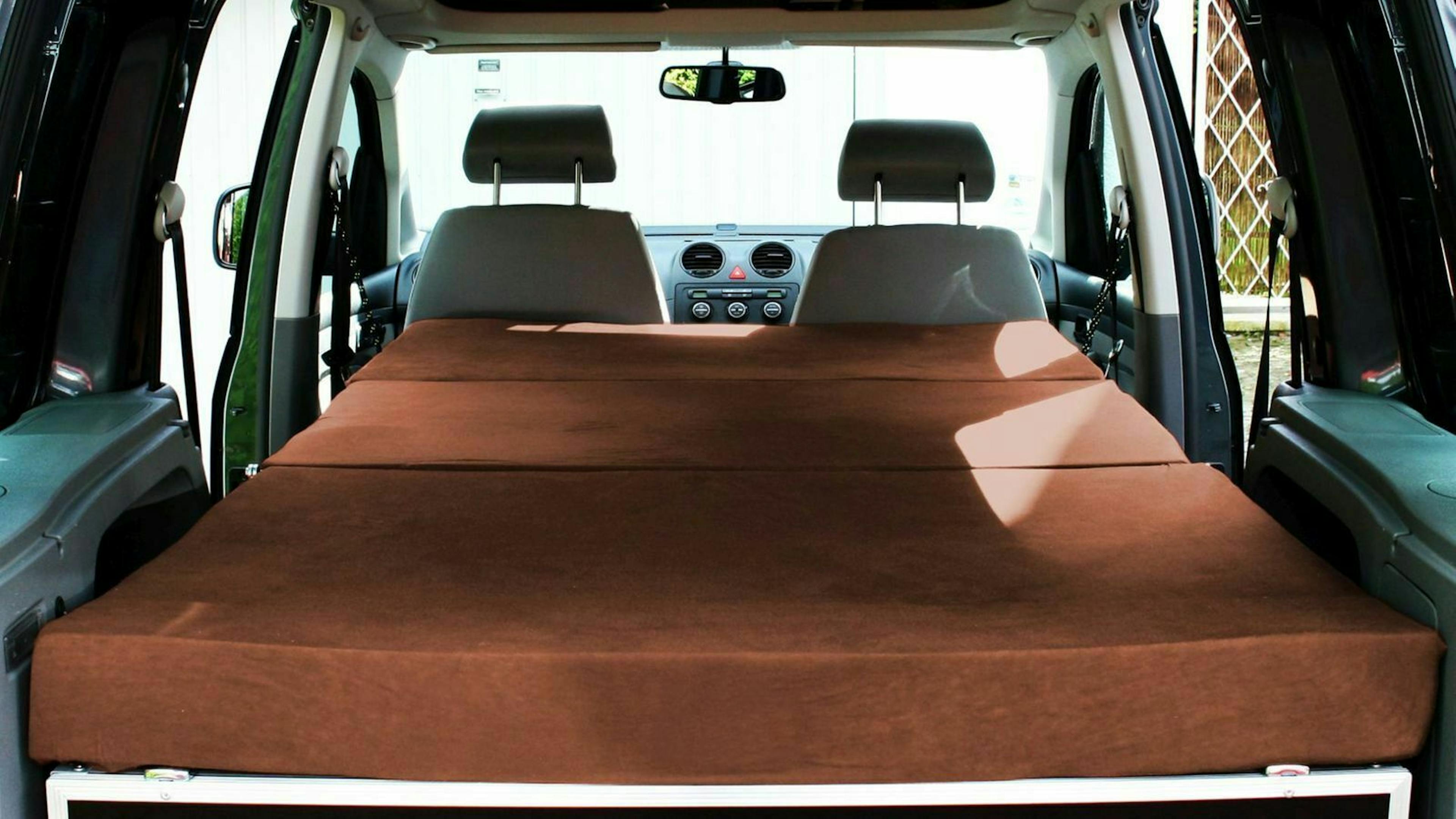 Zu sehen ist der Innenraum des QUQUQ Vans