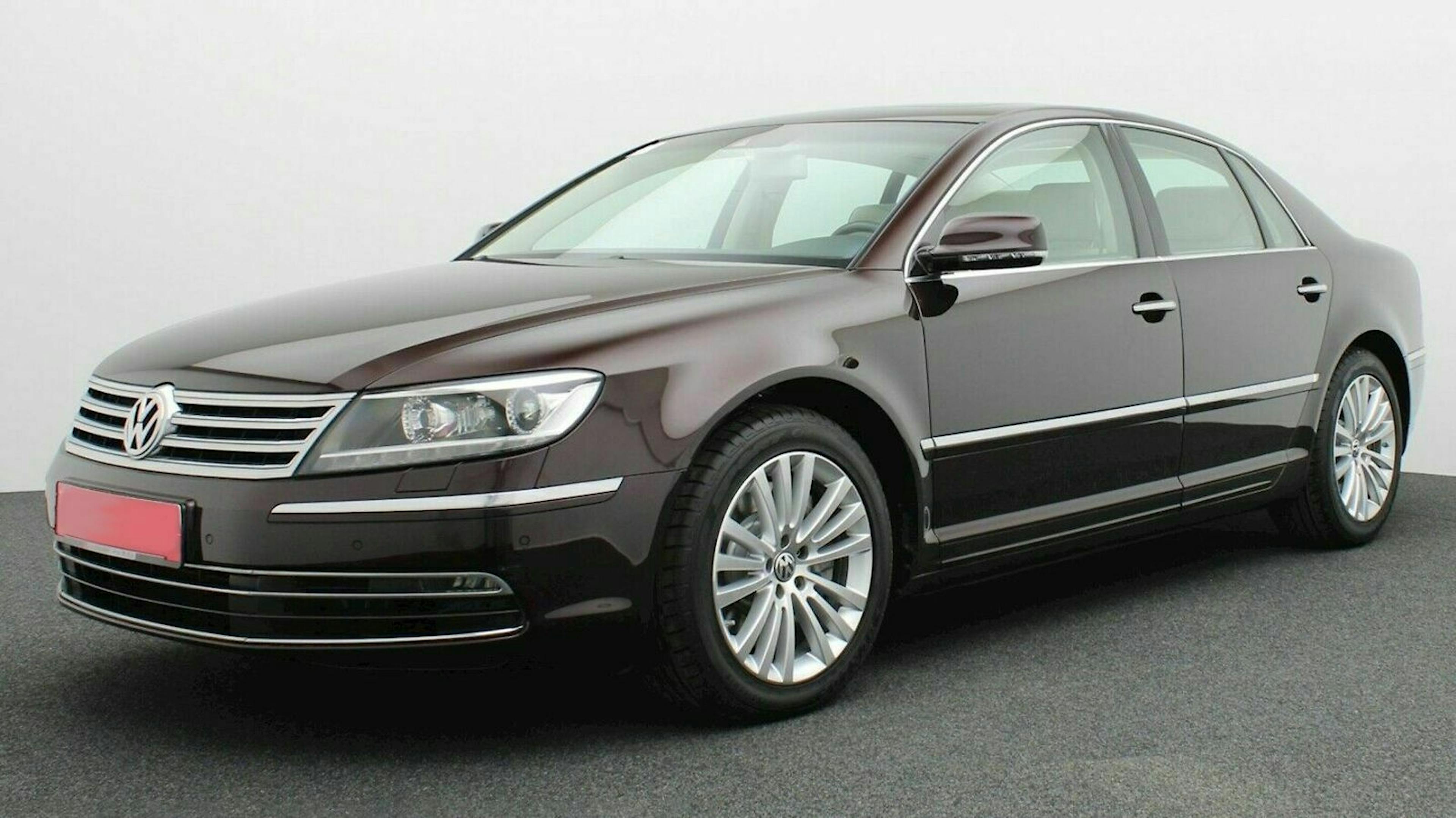VW Phaeton 
