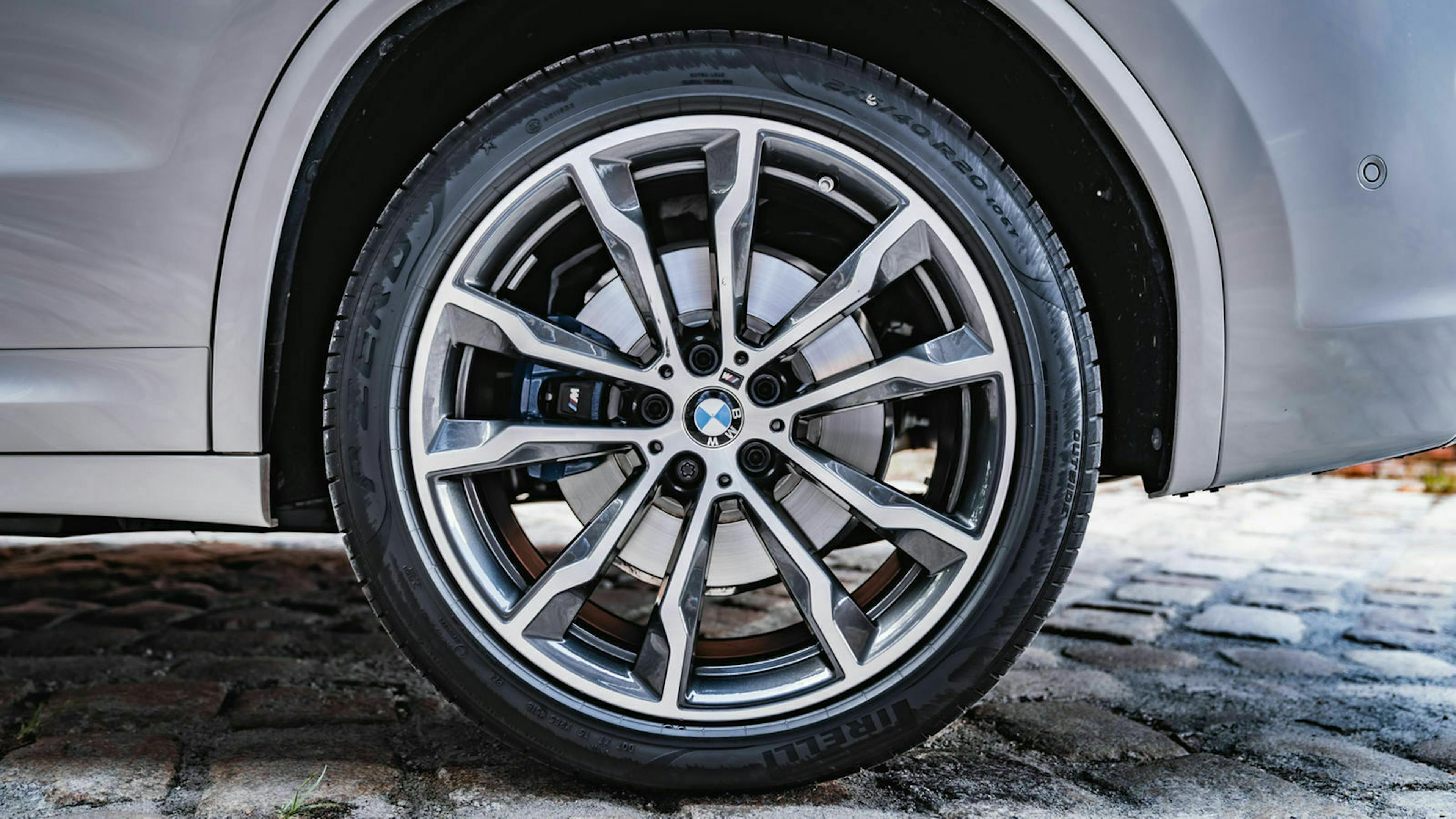 BMW X3 30d Detailansicht Rad