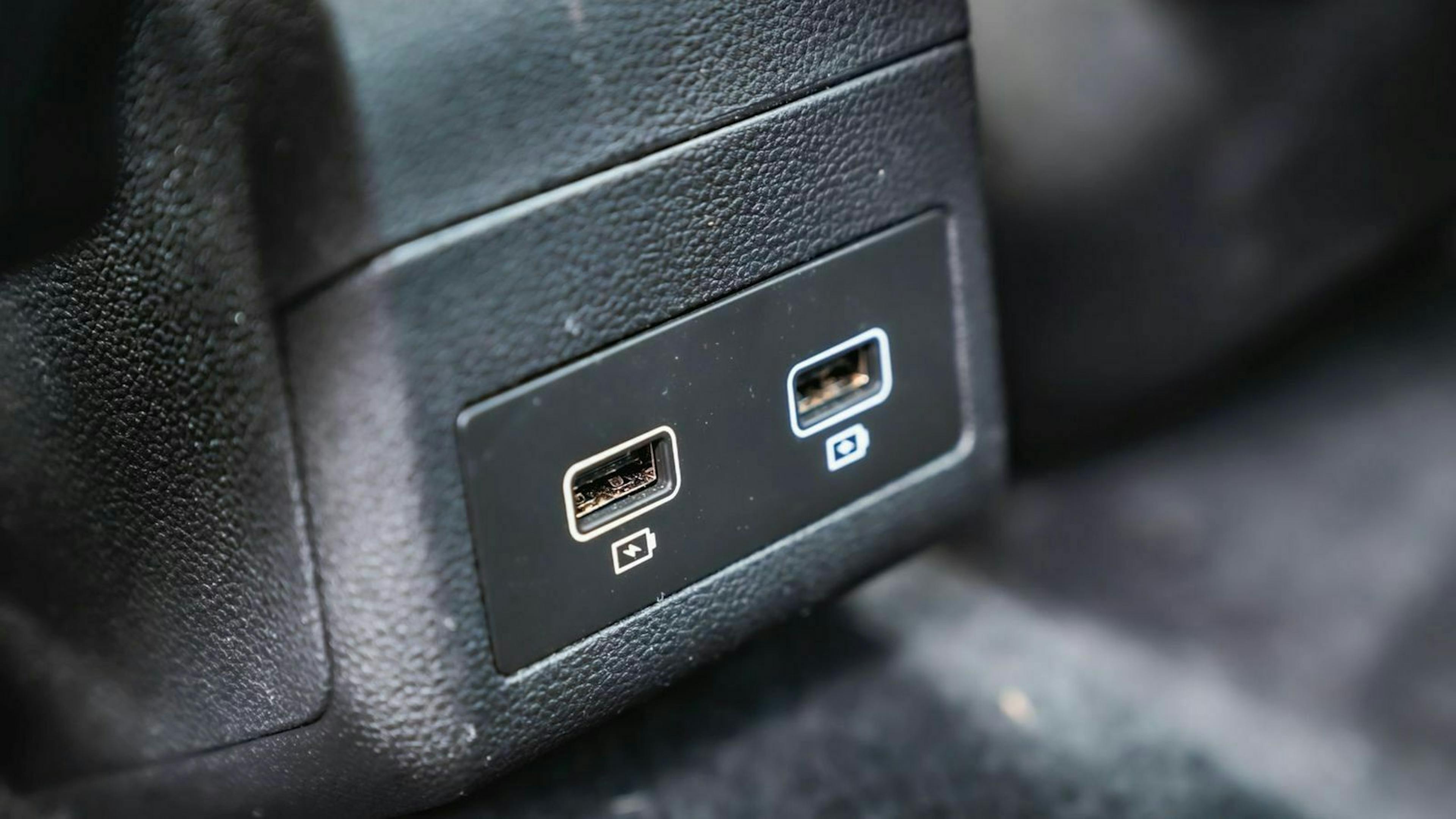 Ladezugänge zum Renault Zoe (2019)