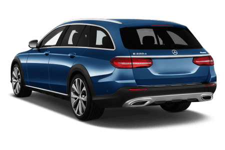 Blauer Kombi von Mercedes-Benz, hintere Ansicht. Der Wagen hat fünf Türen, große Rücklichter und chromfarbene Details am Heck.