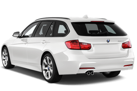 Weißer BMW Kombi von hinten, parkend. Elegante Linienführung und Doppelauspuff.