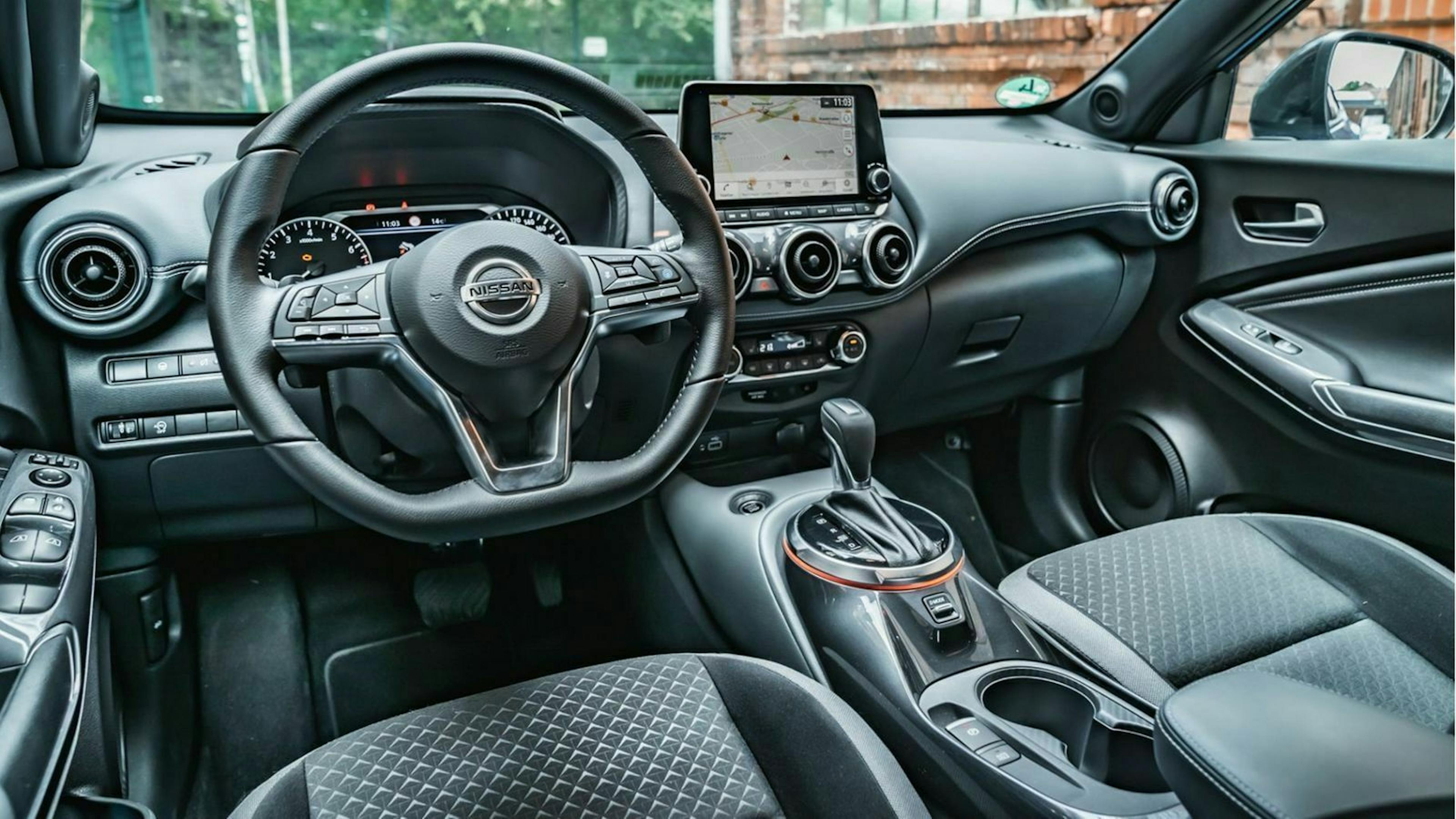 Nissan Juke 2020 11