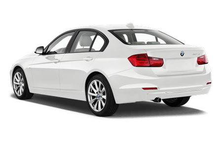 Weißer BMW 3er Limousine, Heckansicht, steht auf transparentem Hintergrund, zeigt klassisches Design mit markanten Rückleuchten.