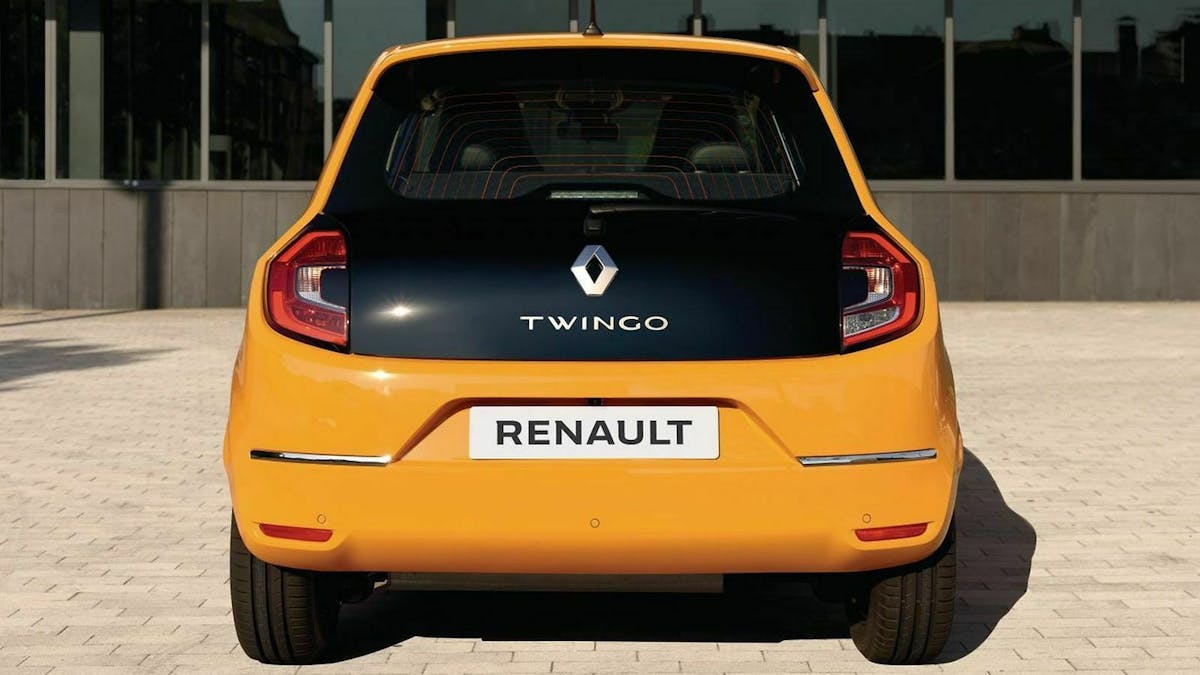 Zu sehen ist das Heck des Renault Twingo III