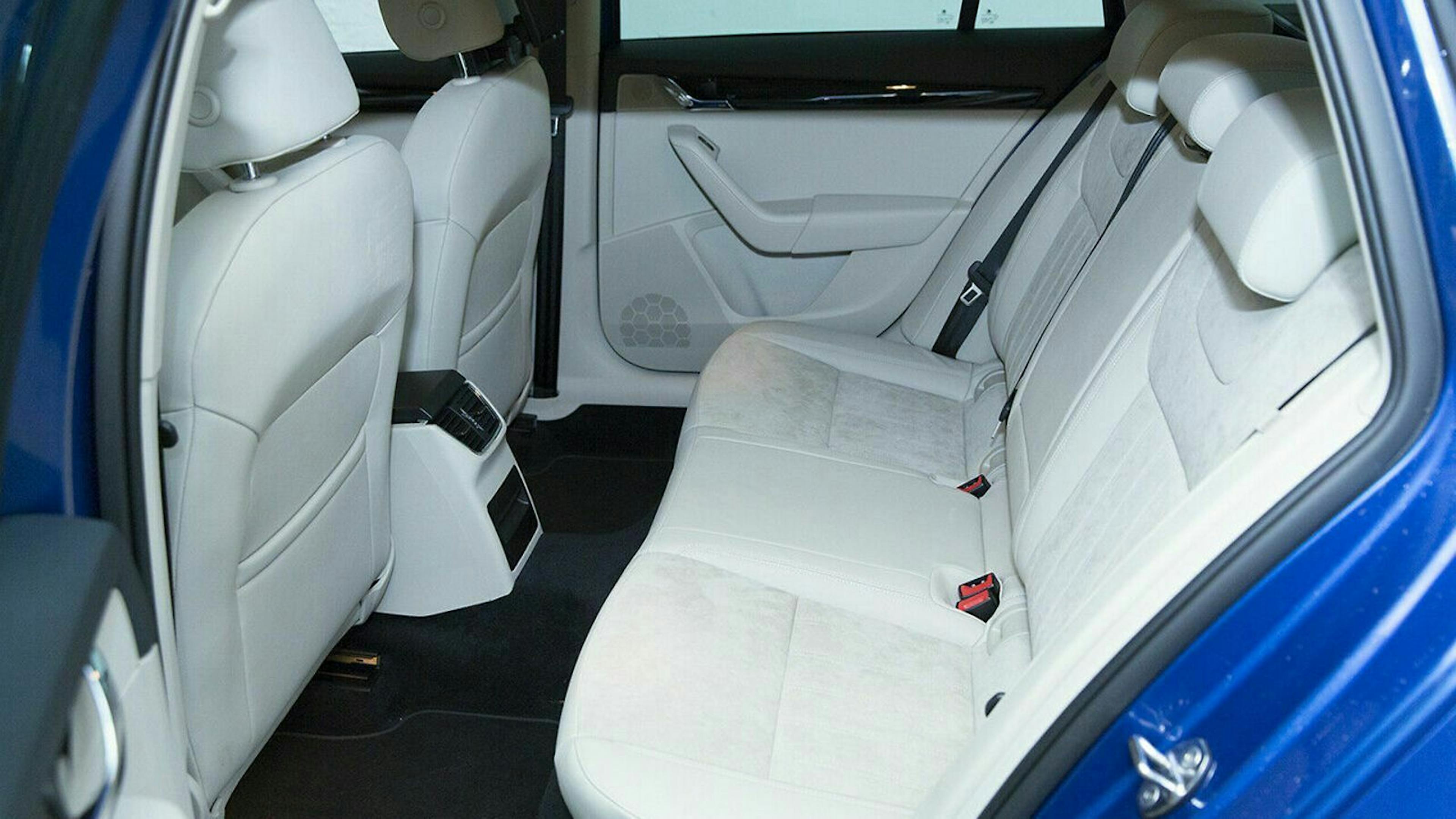 Im Fond stellt der Octavia viel Platz zur Verfügung