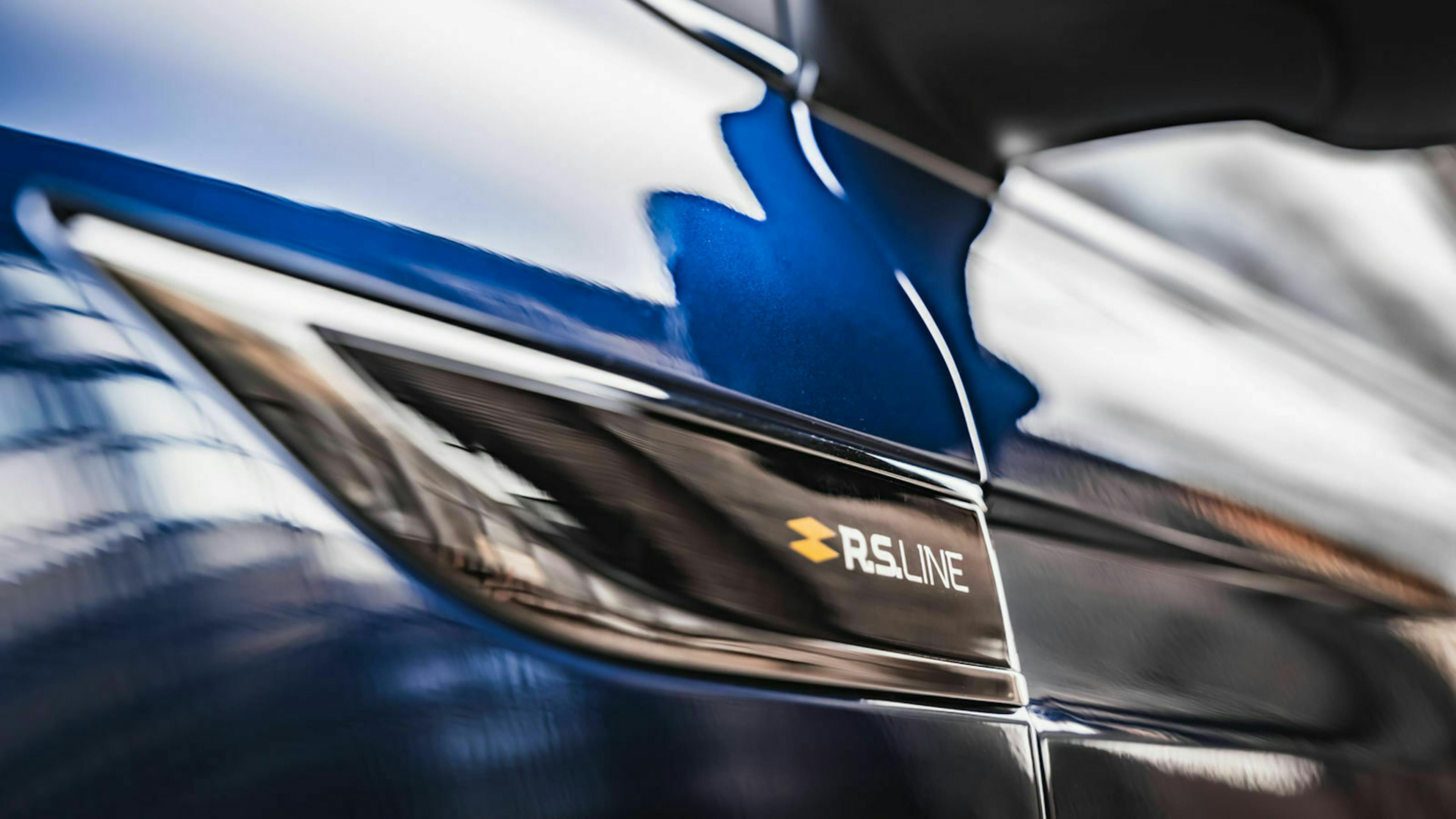 Renault Megane RS-Line Emblem 