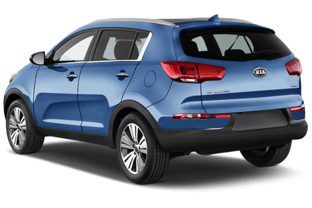 Blauer Kia SUV von schräg hinten fotografiert, zeigt Heckdesign und Rückleuchten, steht auf einem transparenten Hintergrund.