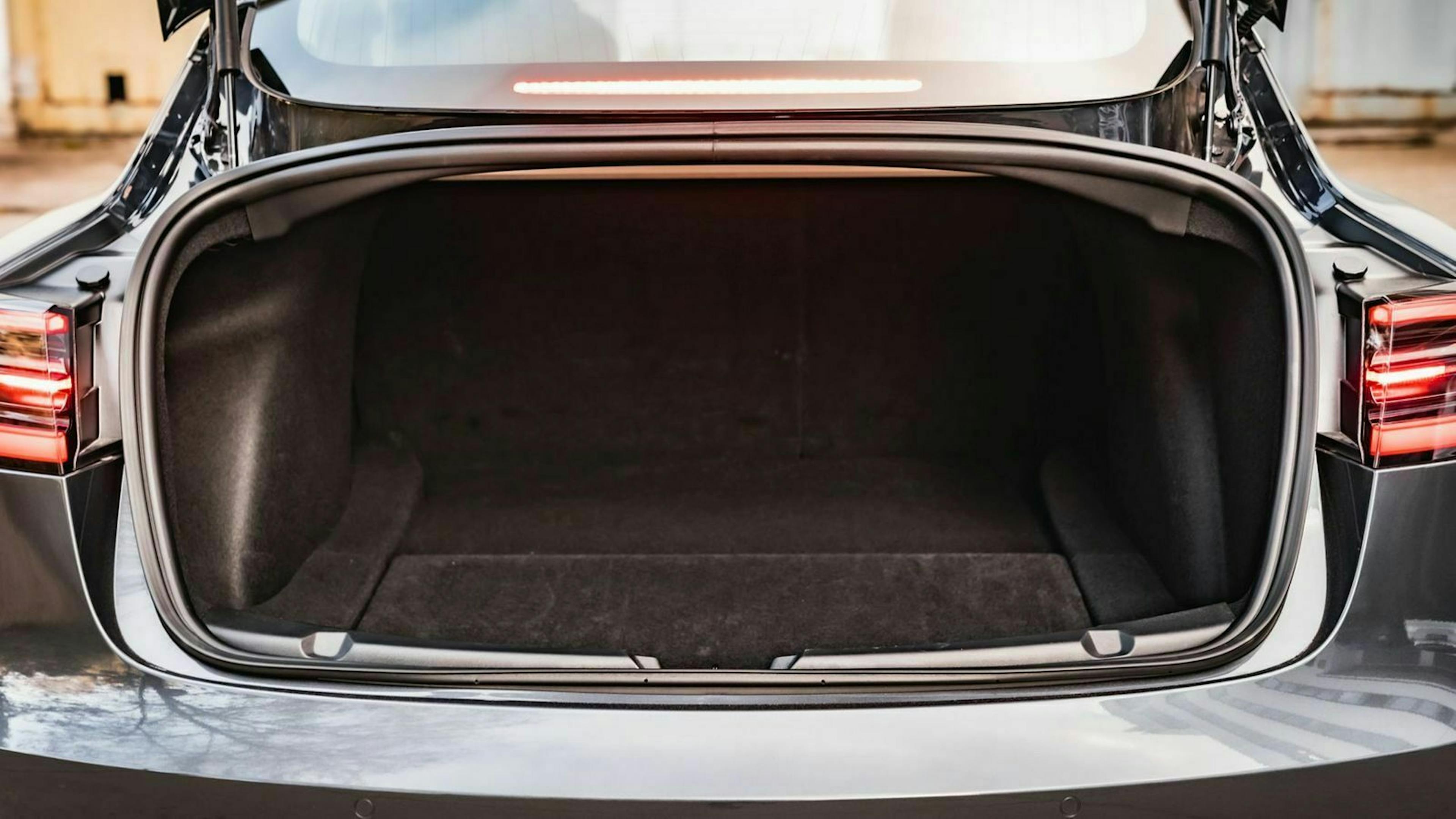 Der Kofferraum des Tesla Model 3