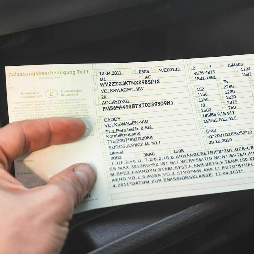 Der Fahrzeugbrief einfach erklärt | mobile.de