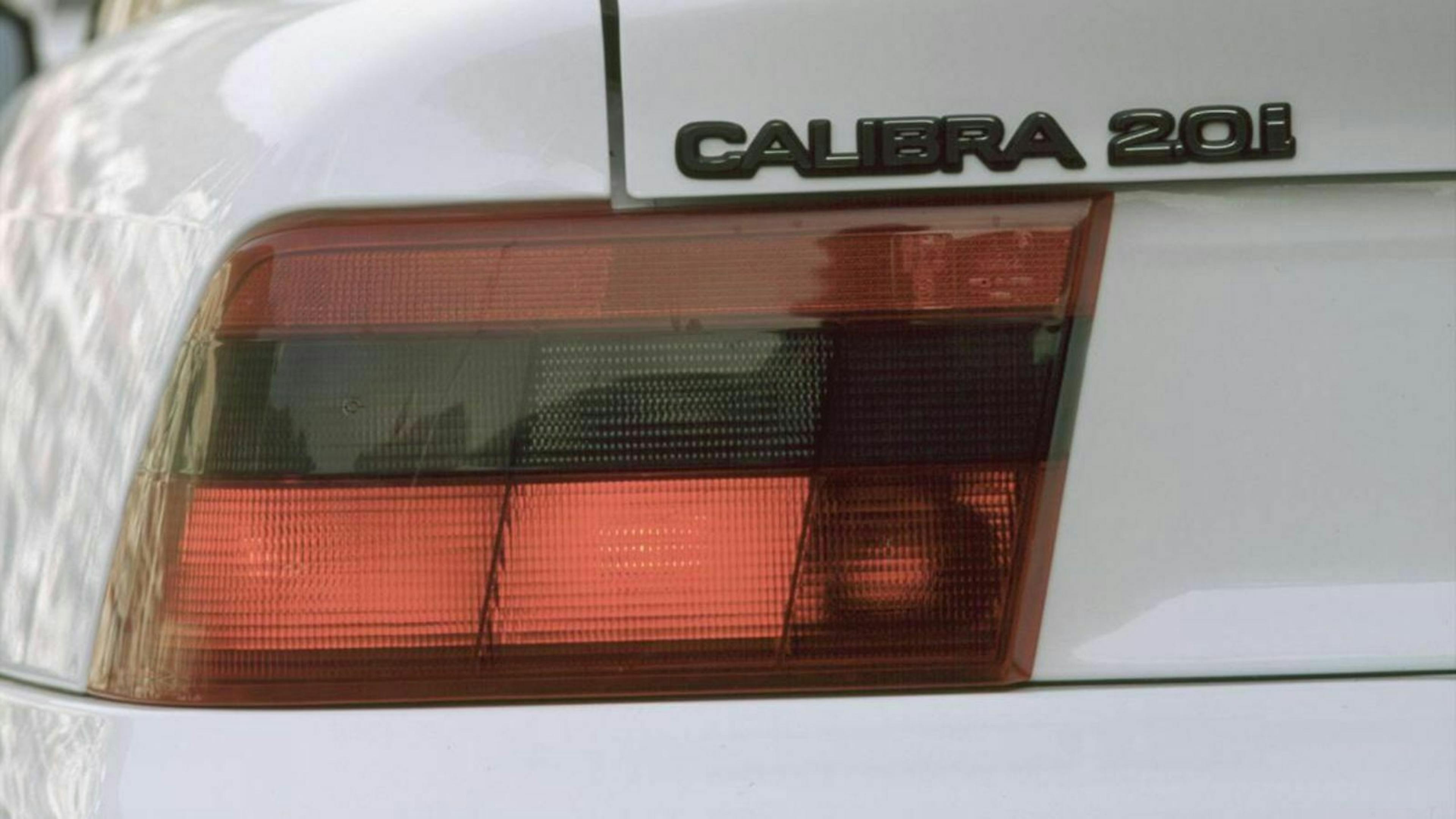Ansicht der linken Rückleuchte eines Opel Calibra