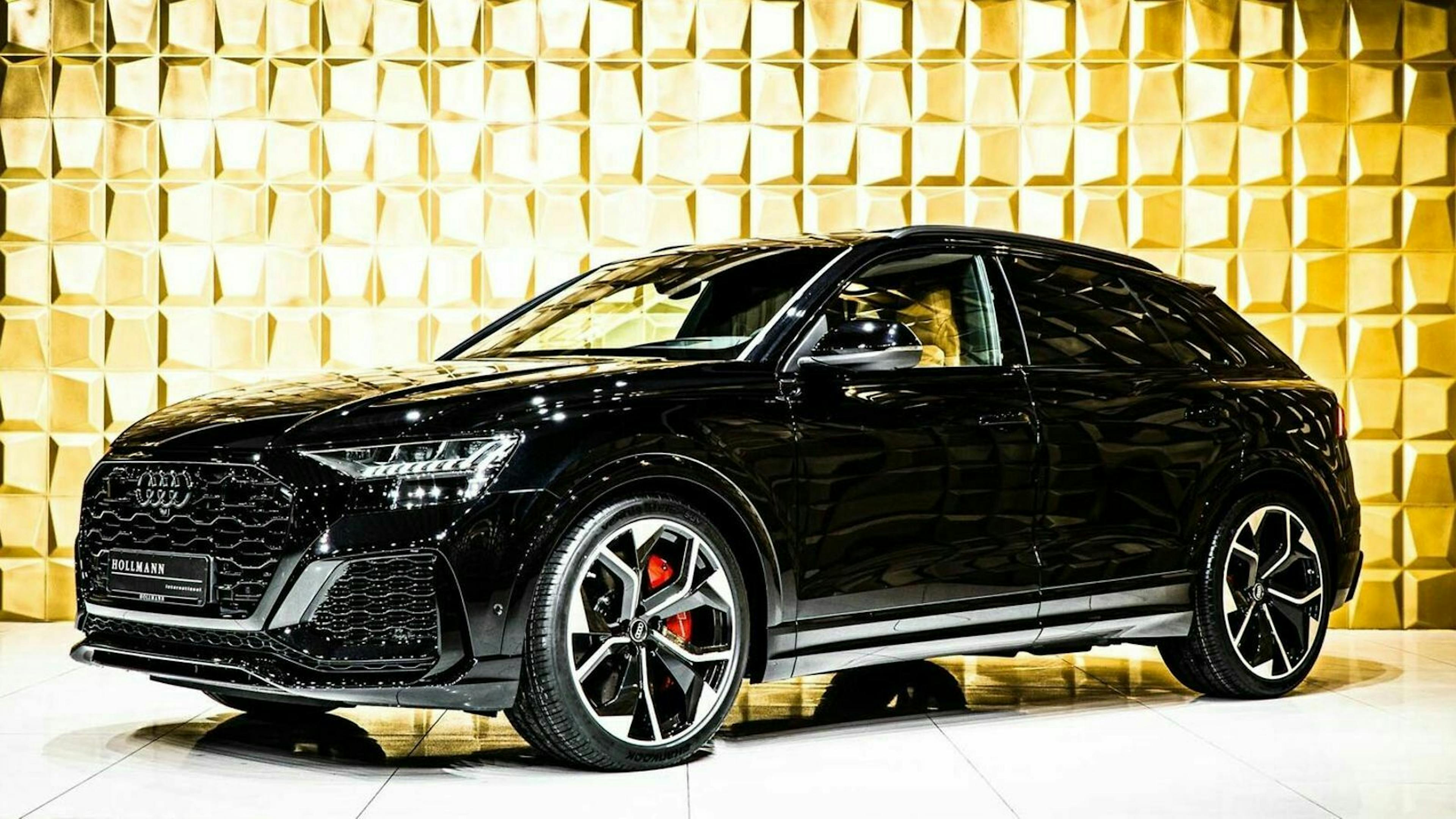 Audi RSQ8