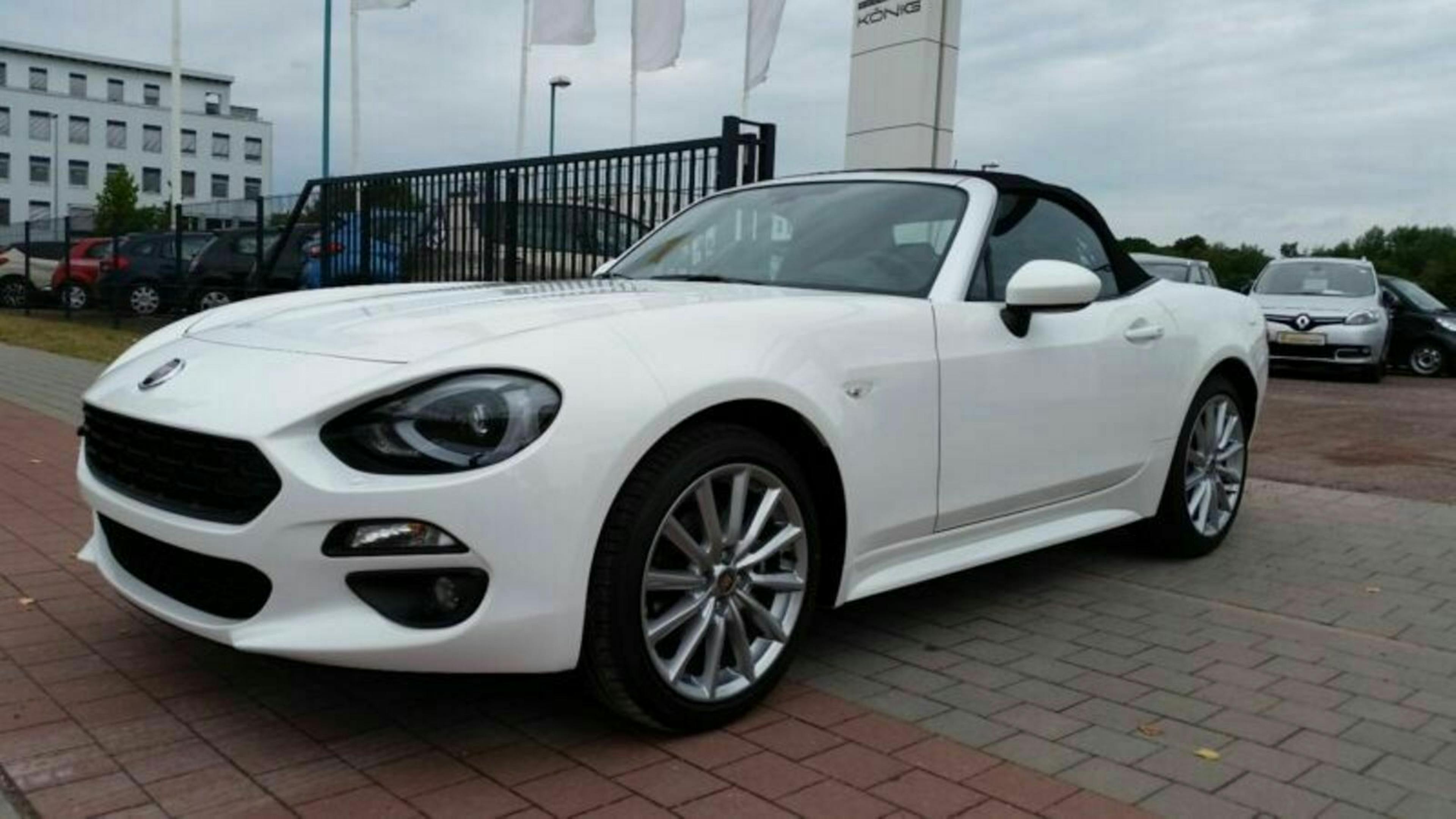 124 Spider