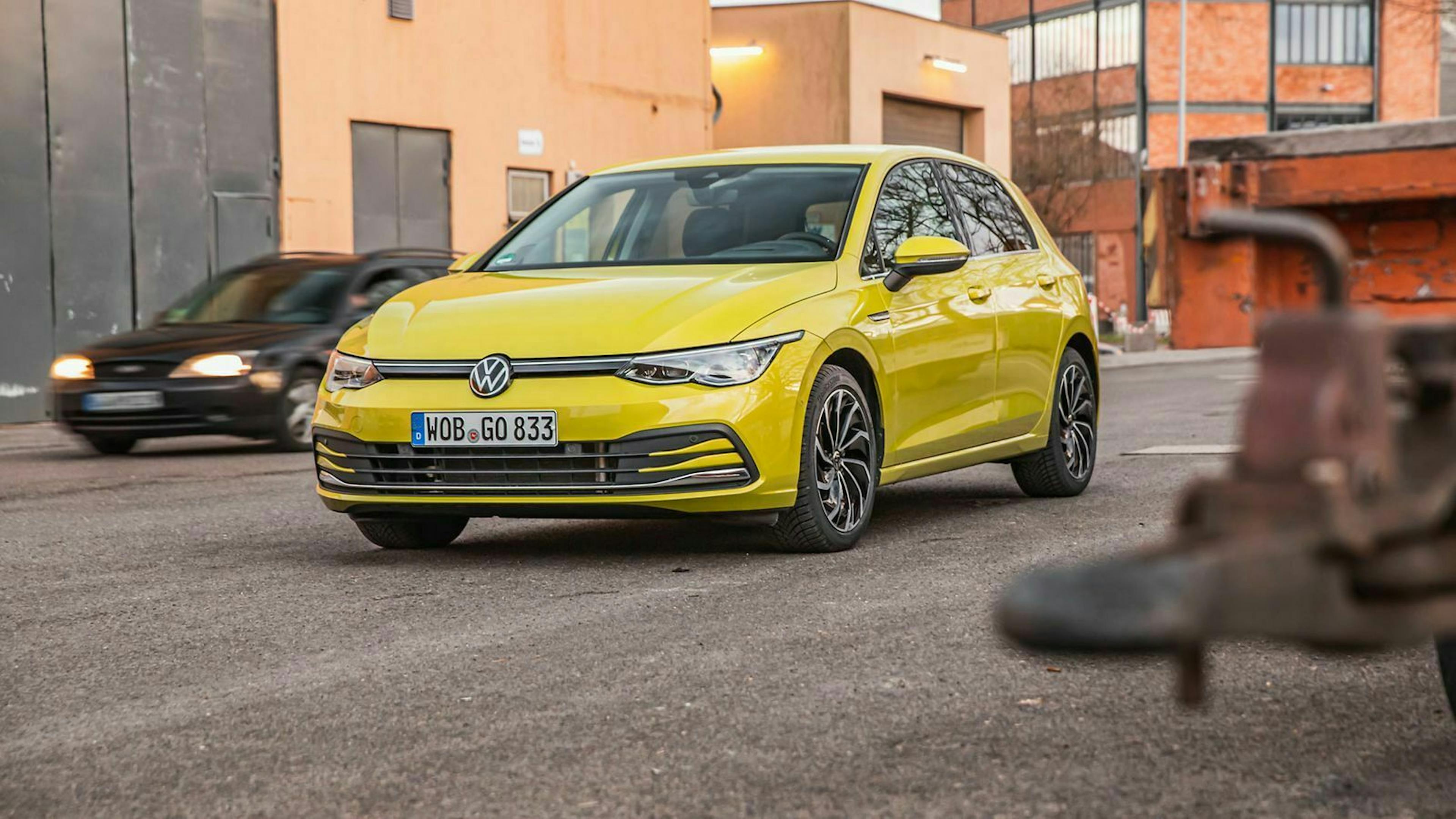 VW Golf 8 dreiviertel-frontansicht