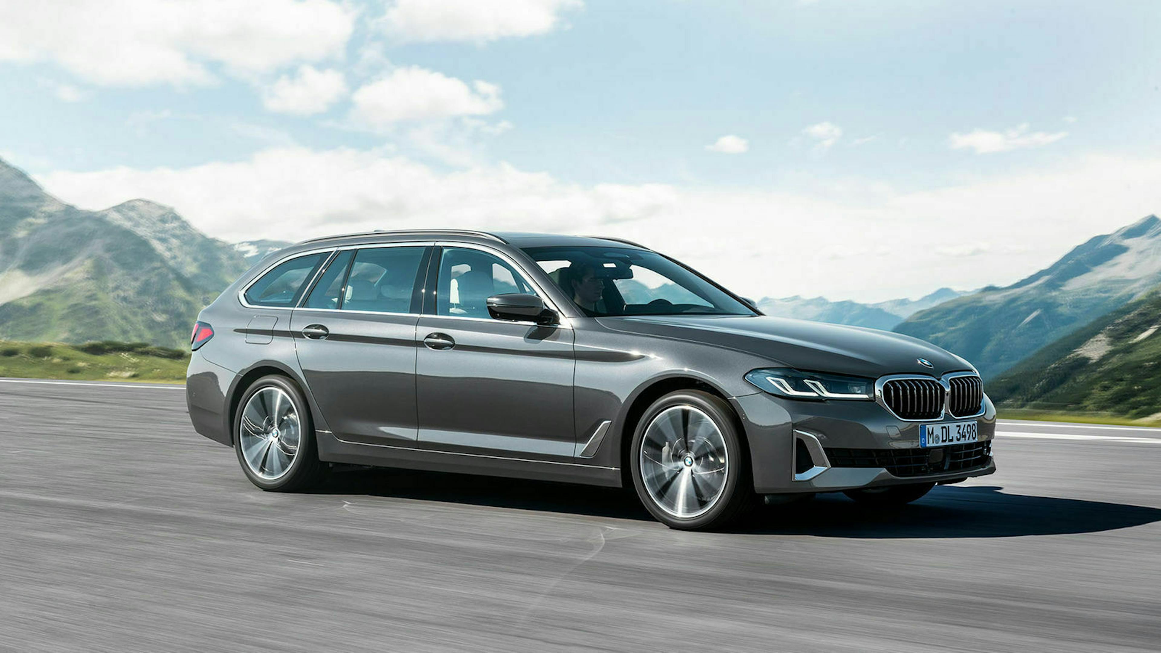 BMW 5er Touring Seitenansicht