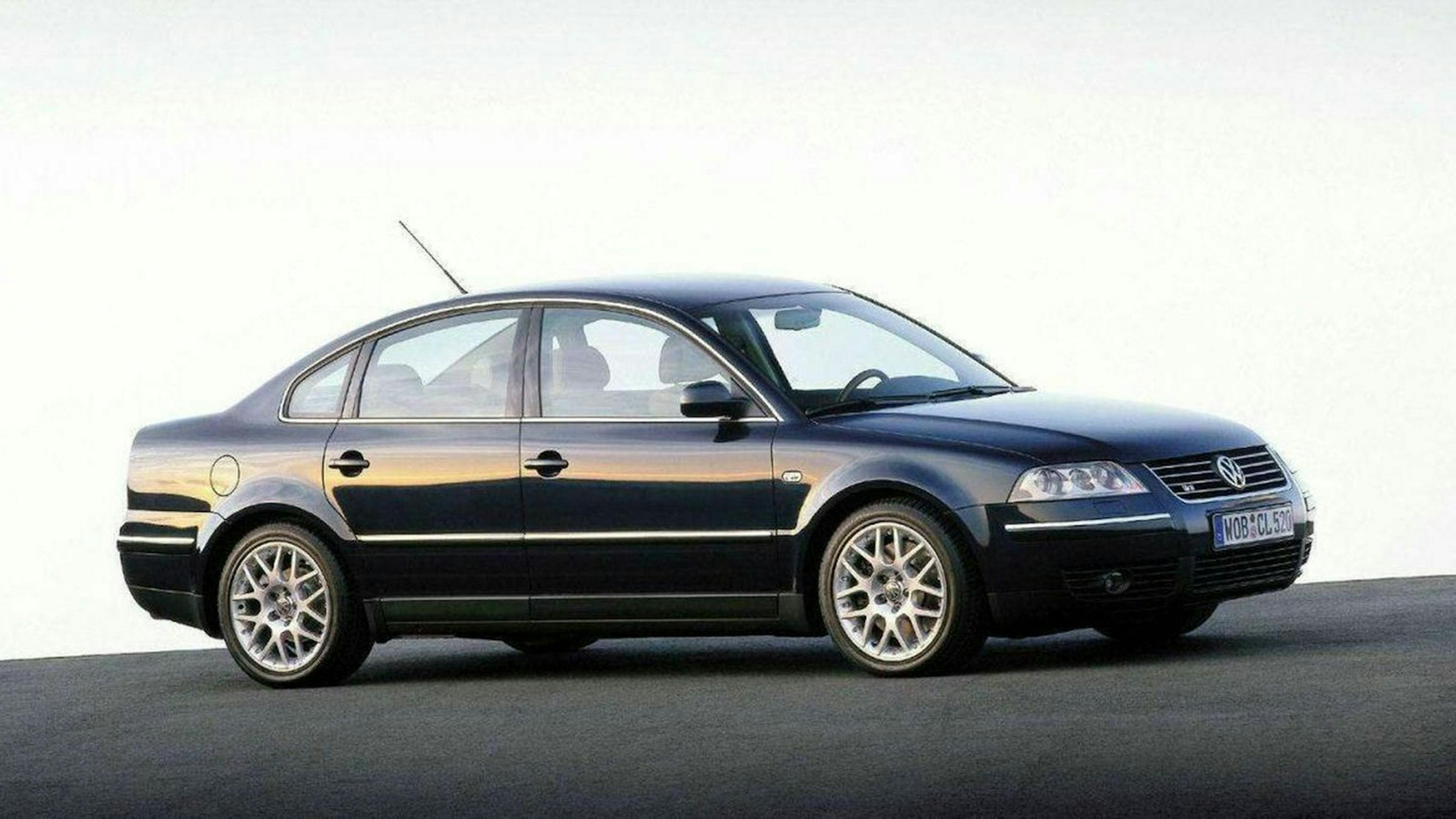 Der VW Passat W8 in Seitenansicht