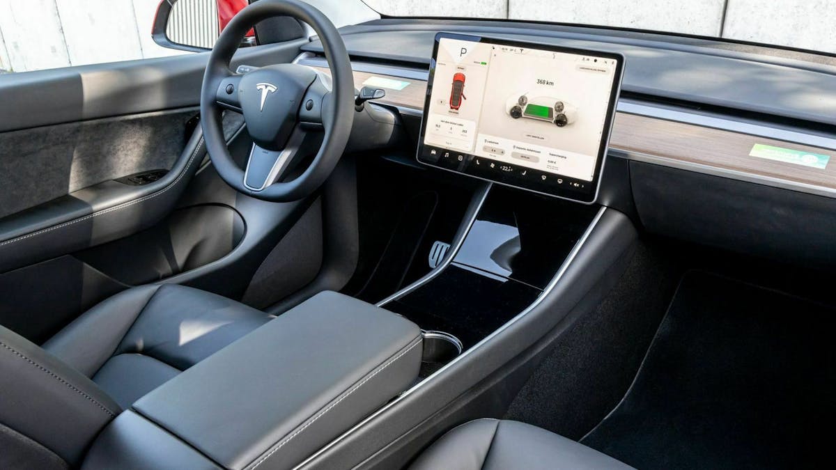 Tesla Model Y (2021) Innenraun