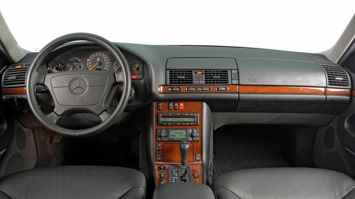 Mercedes S-Klasse W140 Cockpit