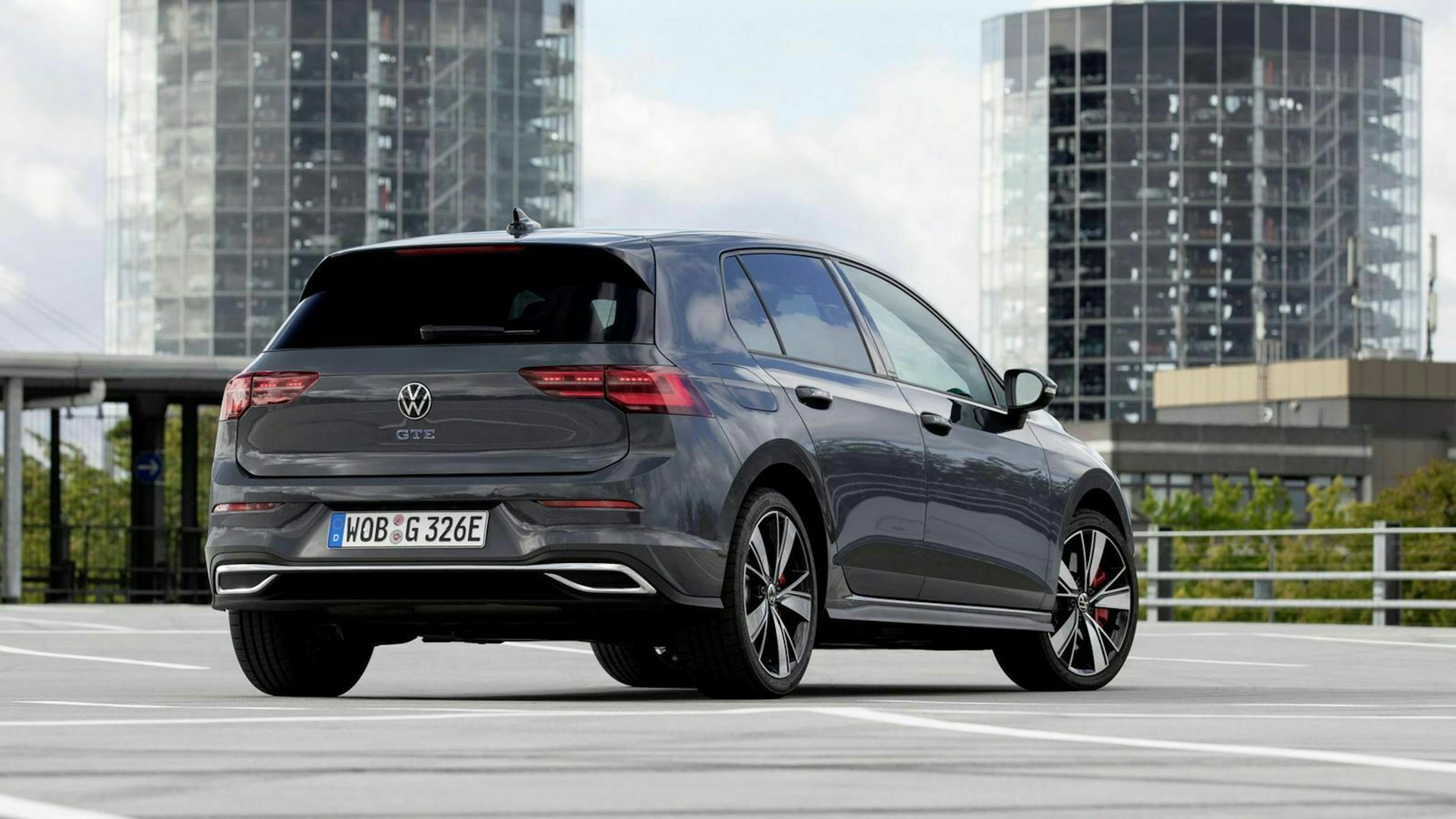 VW Golf 8 GTE Heckansicht