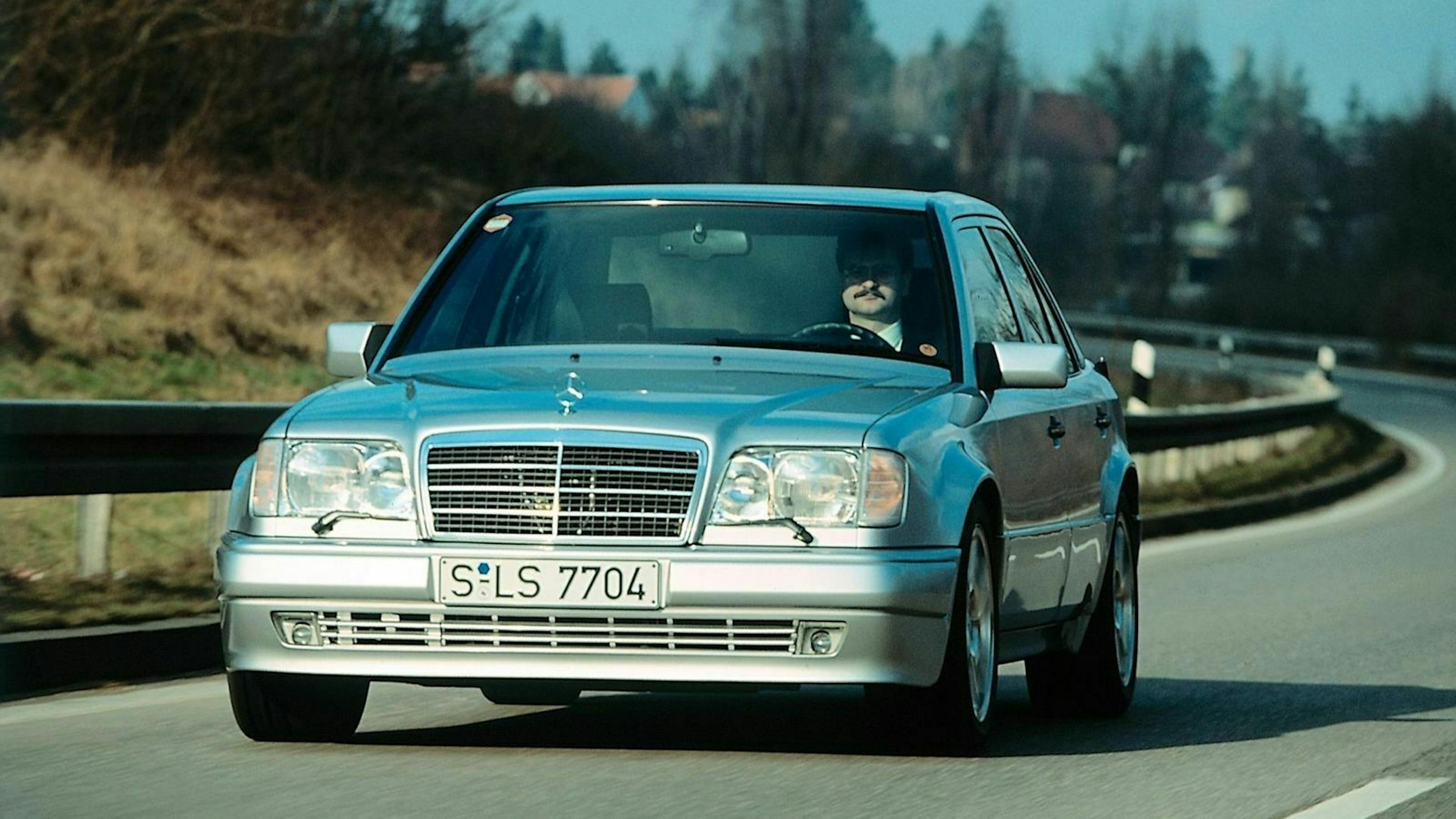 Zu sehen ist der Mercedes E 500