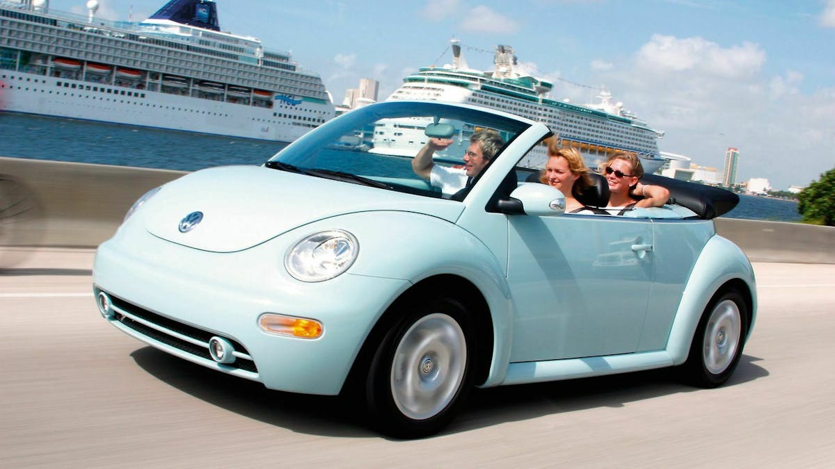 VW Beetle dreiviertel-frontansicht dynamisch