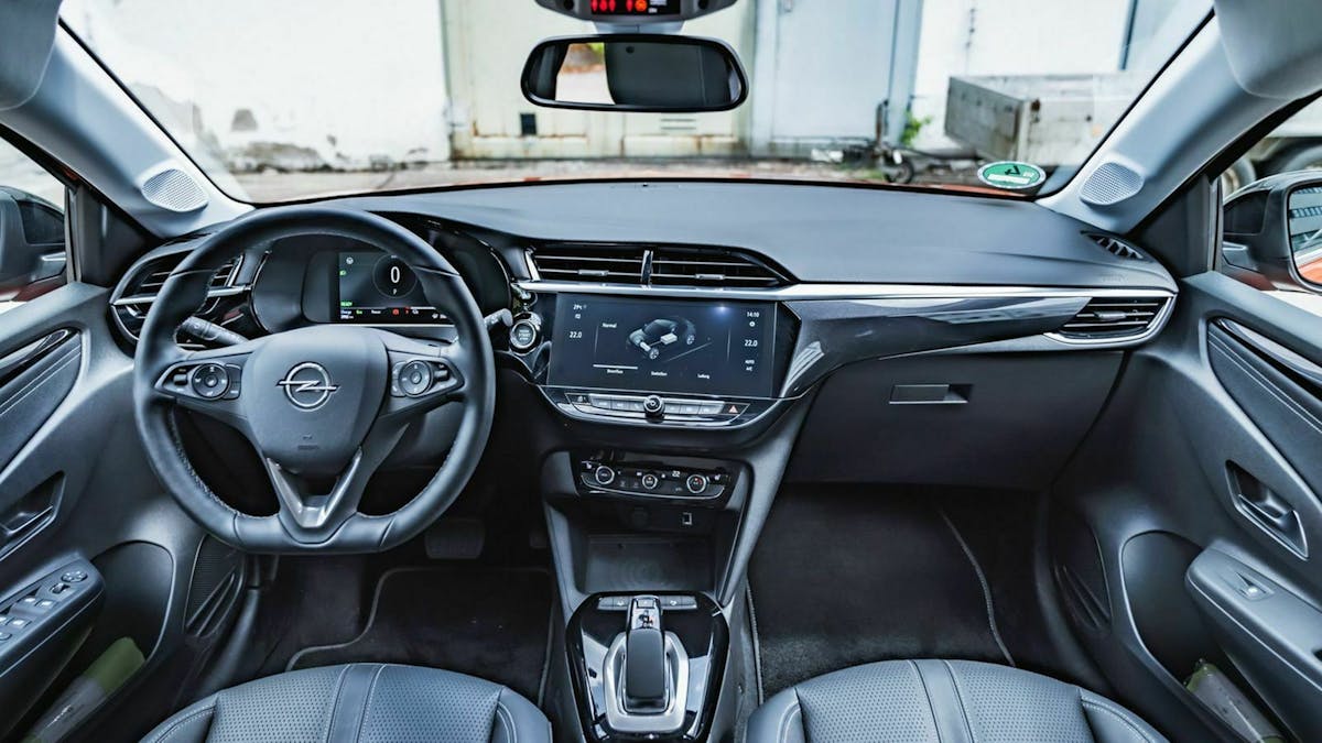 Vordersitzbank Mit Sicht auf Cockpit