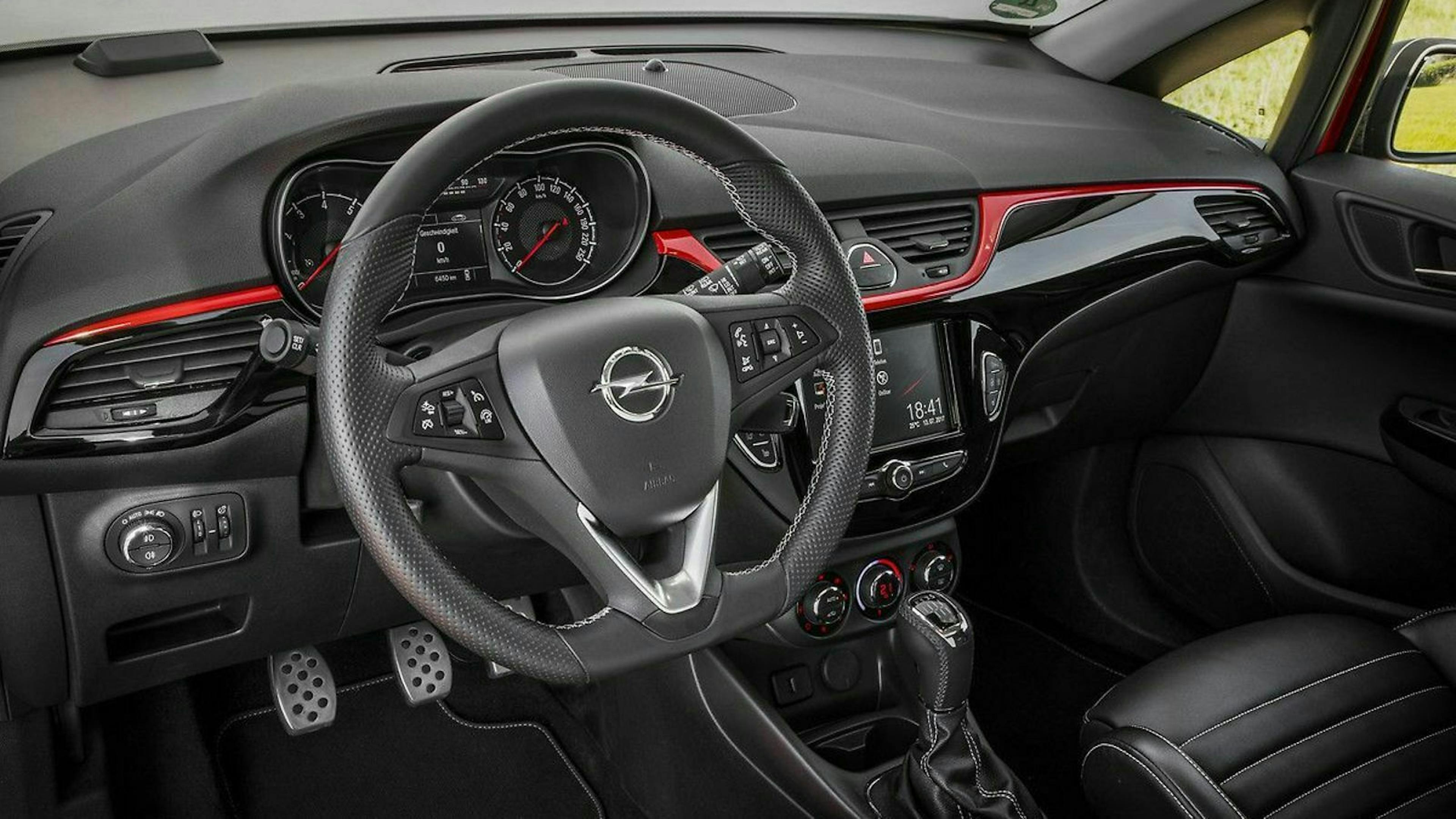 Opel Corsa S Cockpit