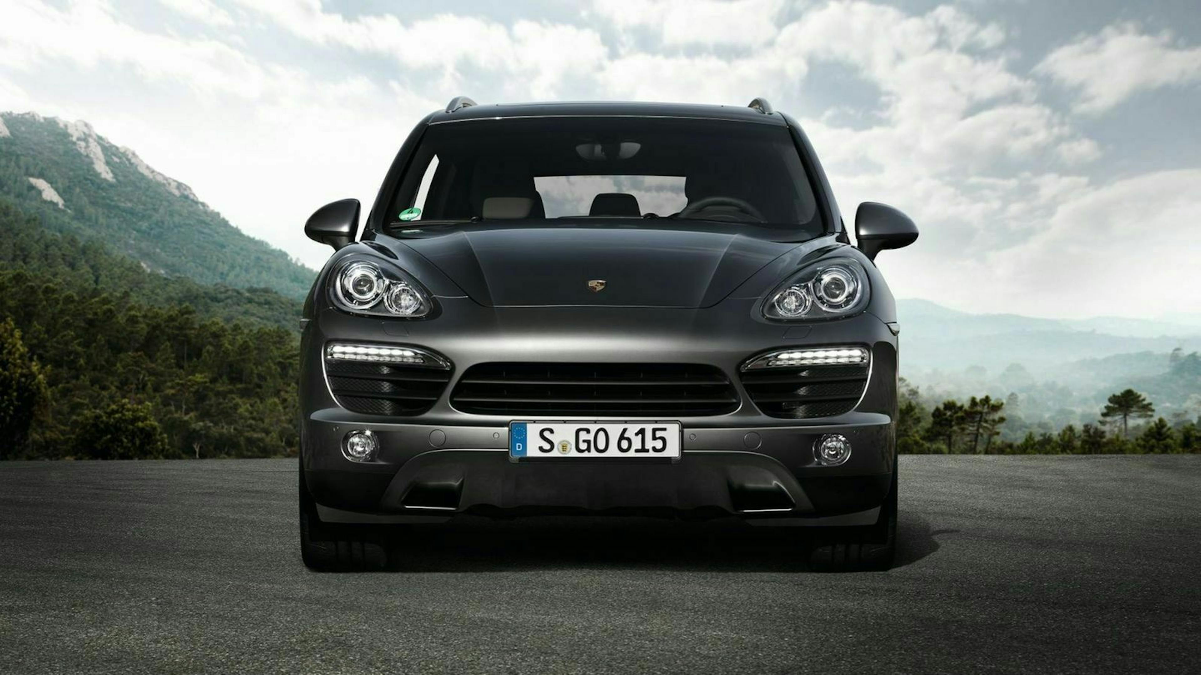 Der Porsche Cayenne S in Frontansicht