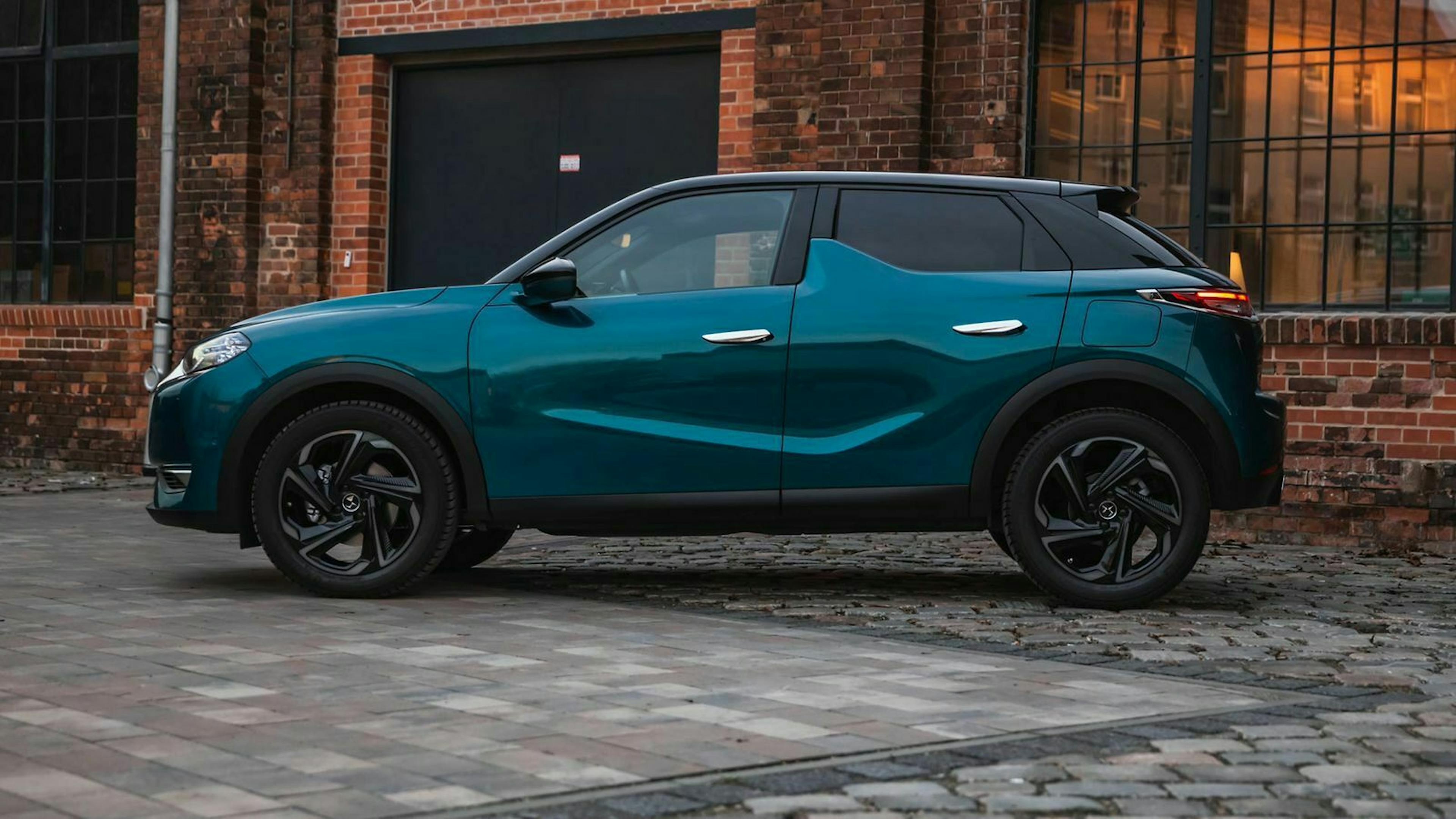 DS3 Crossback Seitenansicht