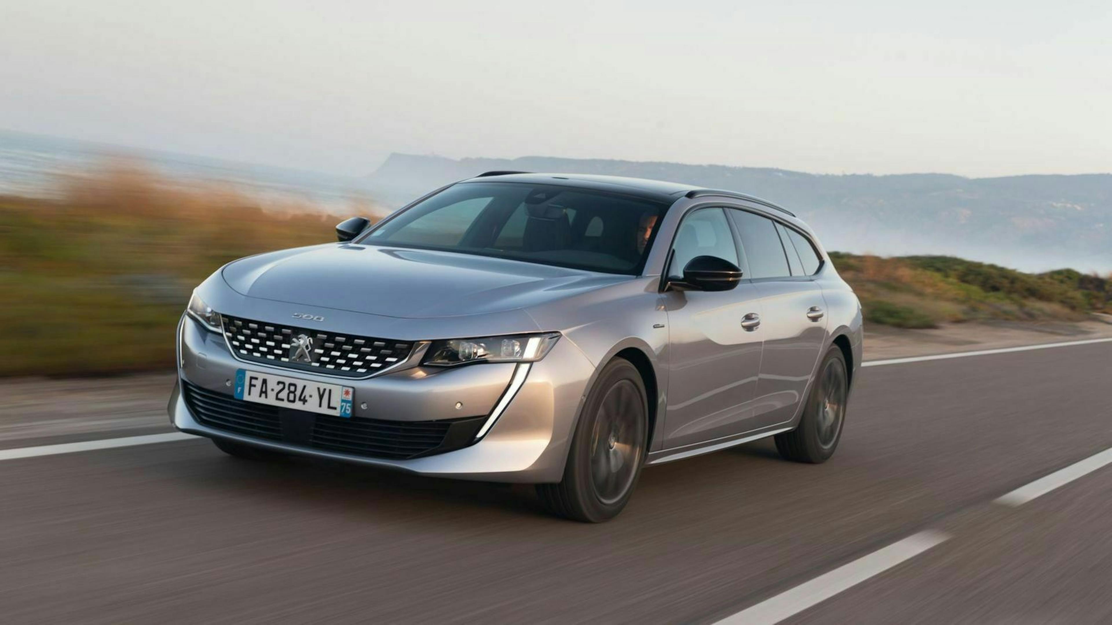 Der Peugeot 508 SW in Forntansicht