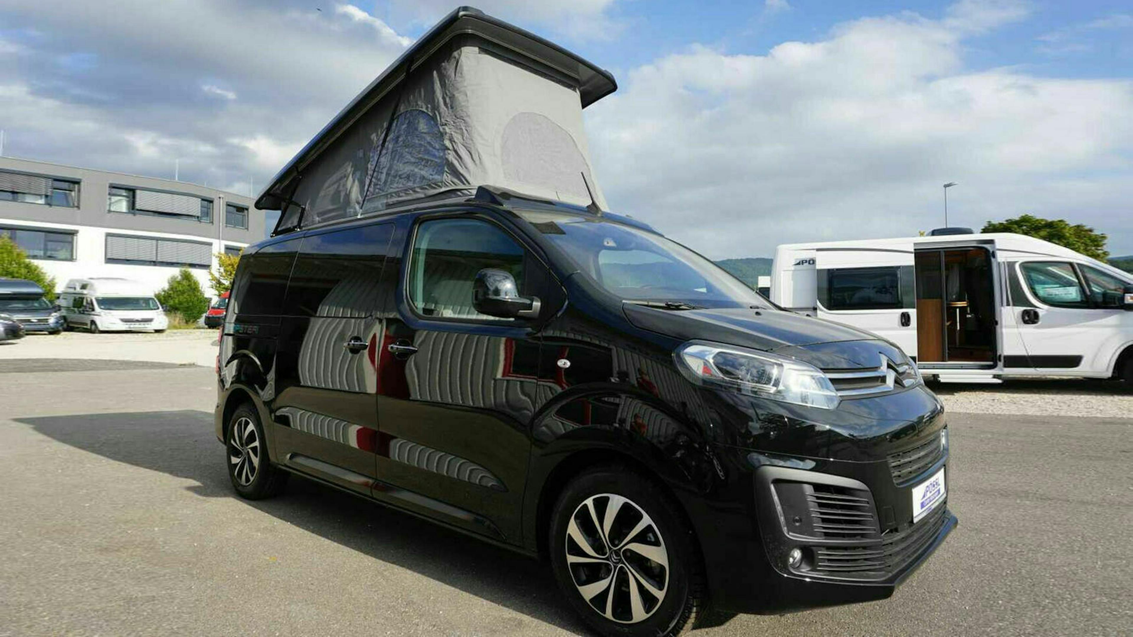 Pössl Center Metzingen gmbH