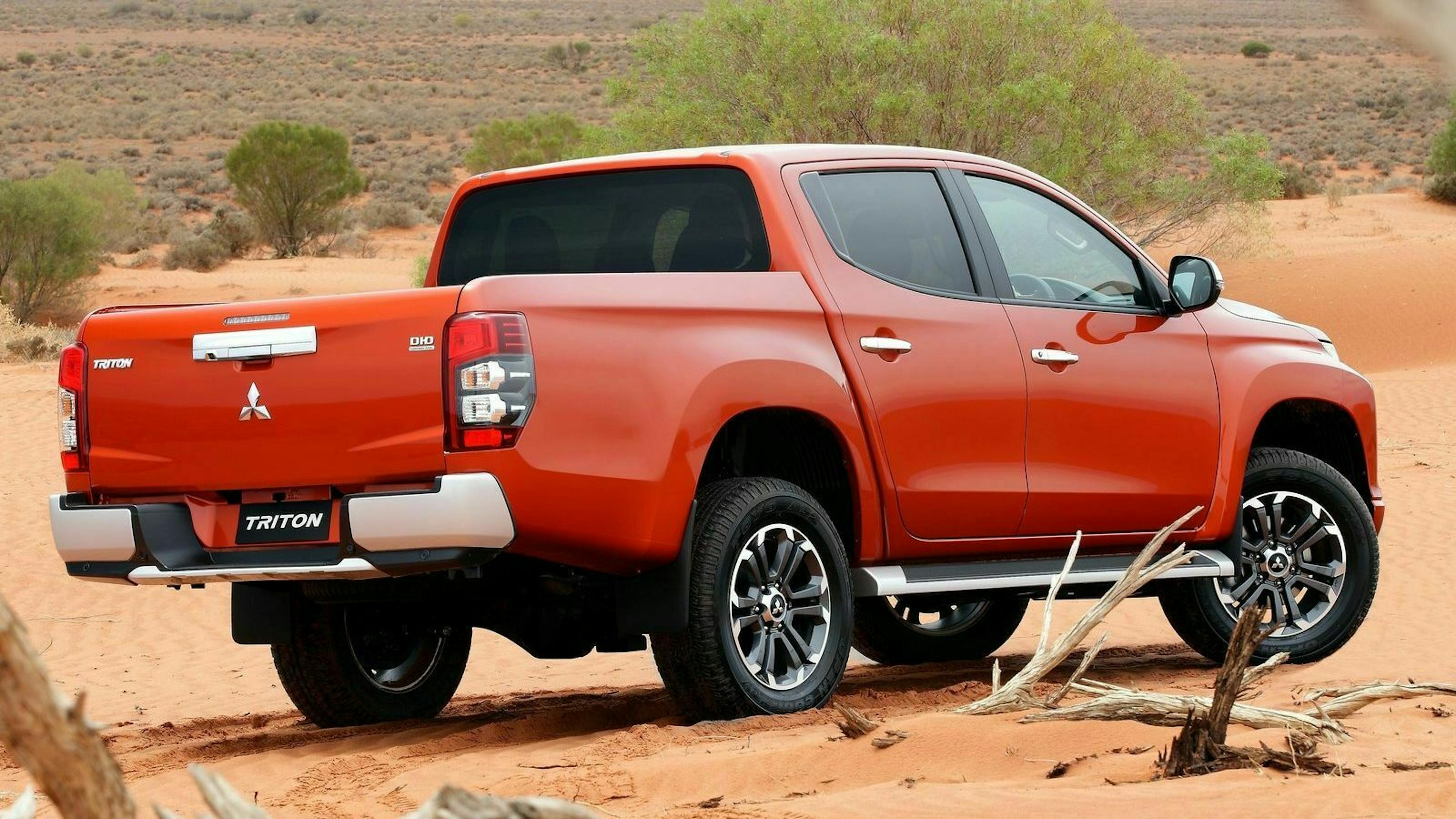 Mitsubishi-L200 Dreiviertel-Heckansicht