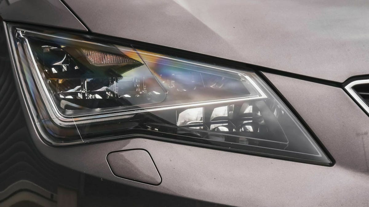 Augen auf beim Autokauf - hier sind die Tipps, die Du beim nächsten Autokauf beherzigen kannst.