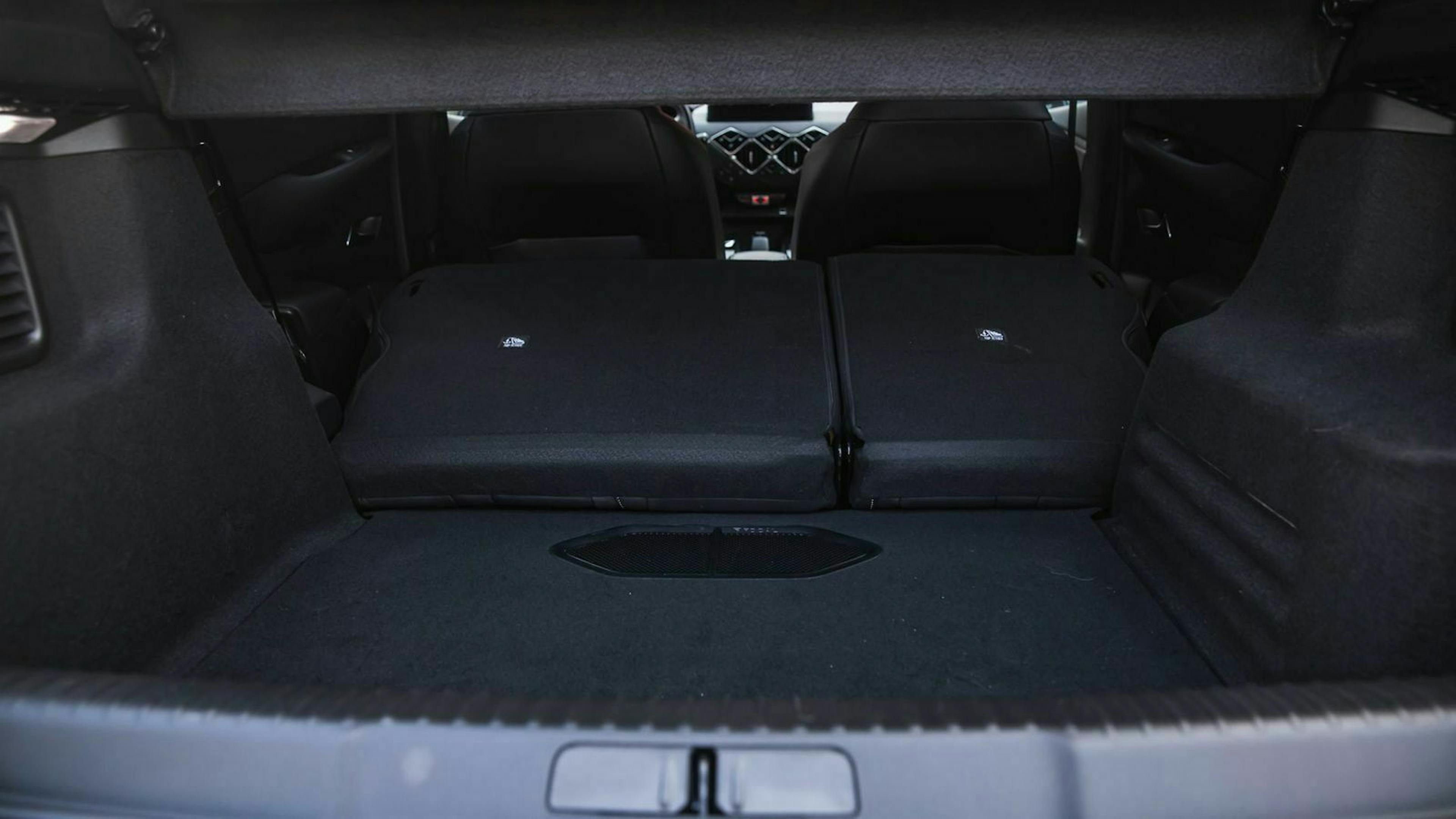 DS3 Crossback Kofferraum mit heruntergeklappter Rückbank