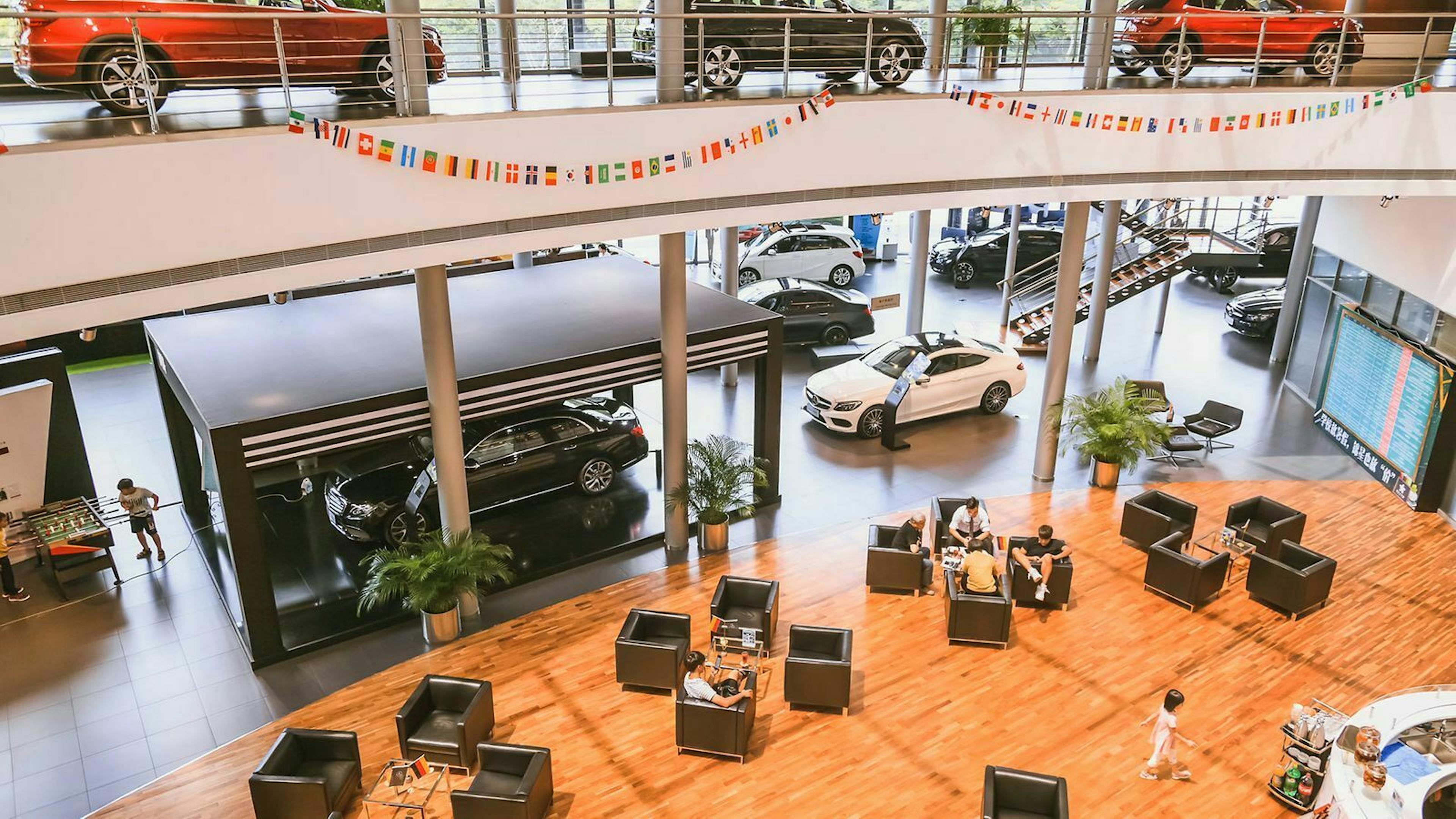 Den Wert deines Fahrzeugs kannst du an einer der mobile.de-Ankaufstationen schätzen lassen