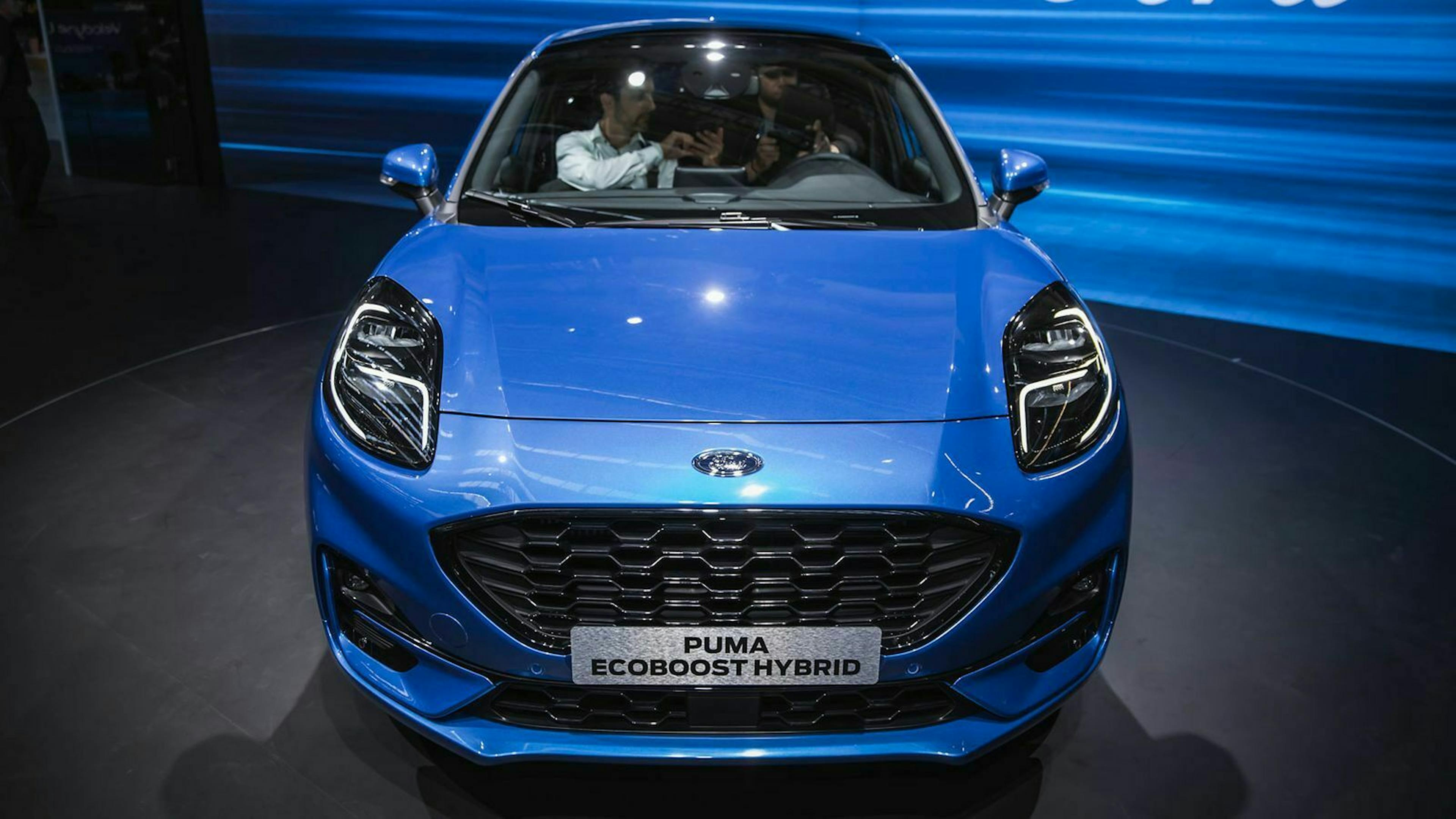 Neben der Hybrid-Variante wird es den Puma auch mit einem Dreizylinder-Benziner mit 125 PS und einem gleichstarken Diesel geben