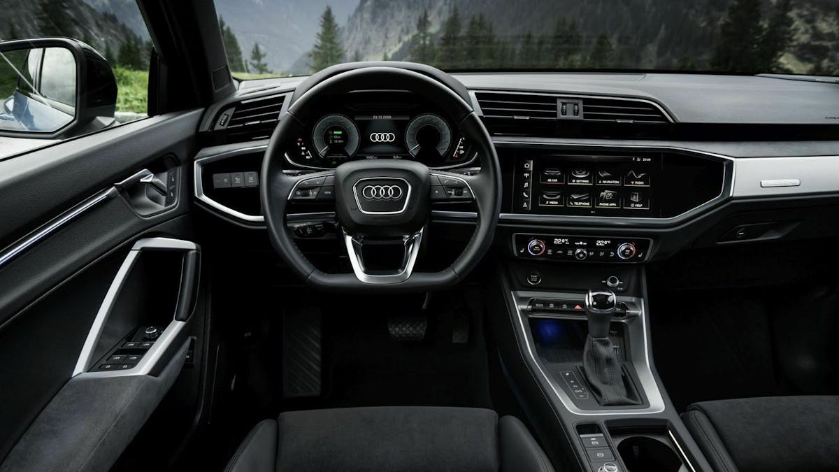Audi Q3 PHEV Cockpit