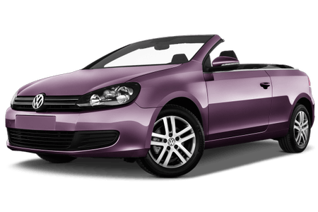 Lila Volkswagen Cabriolet mit offenem Dach, seitliche Ansicht, auf weißem Hintergrund.
