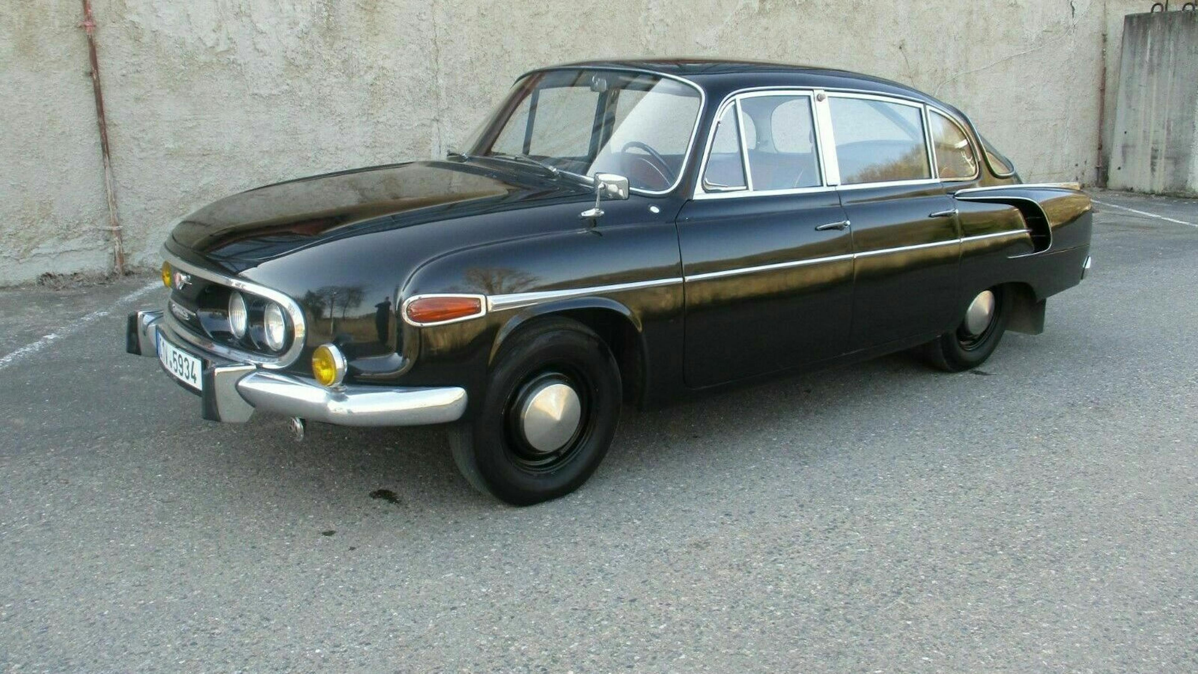 Der Tatra 603 in seitlicher Frontansicht