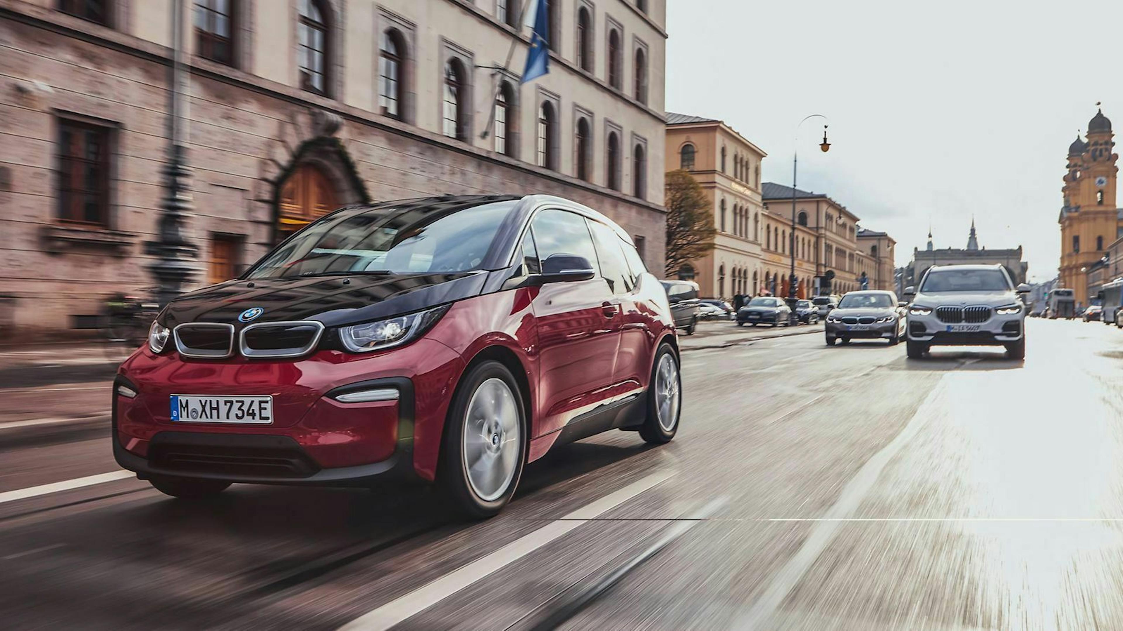 Bereits 2013 brachte BMW als damals einziger deutscher Hersteller ein E-Auto auf den Markt.