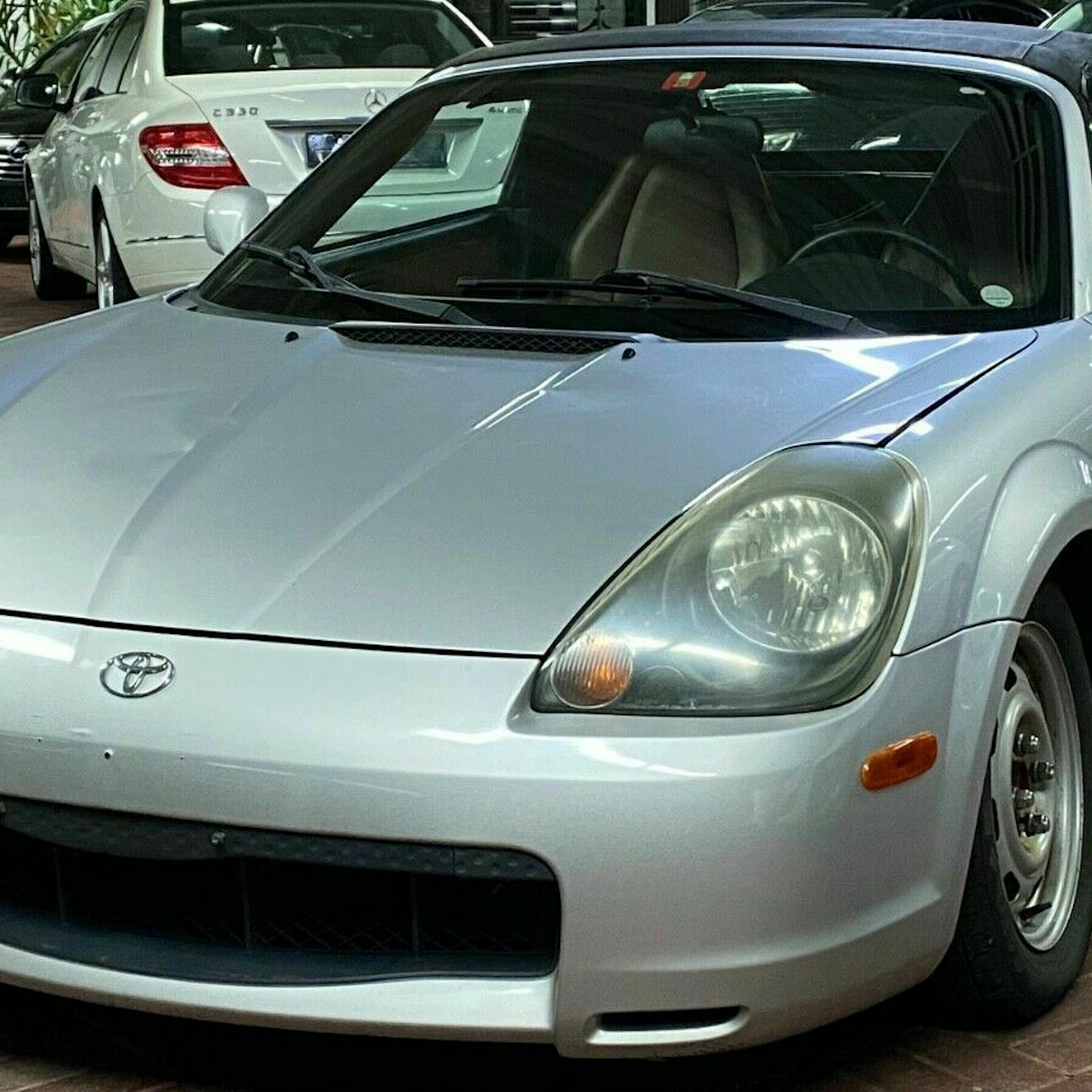Toyota MR2 