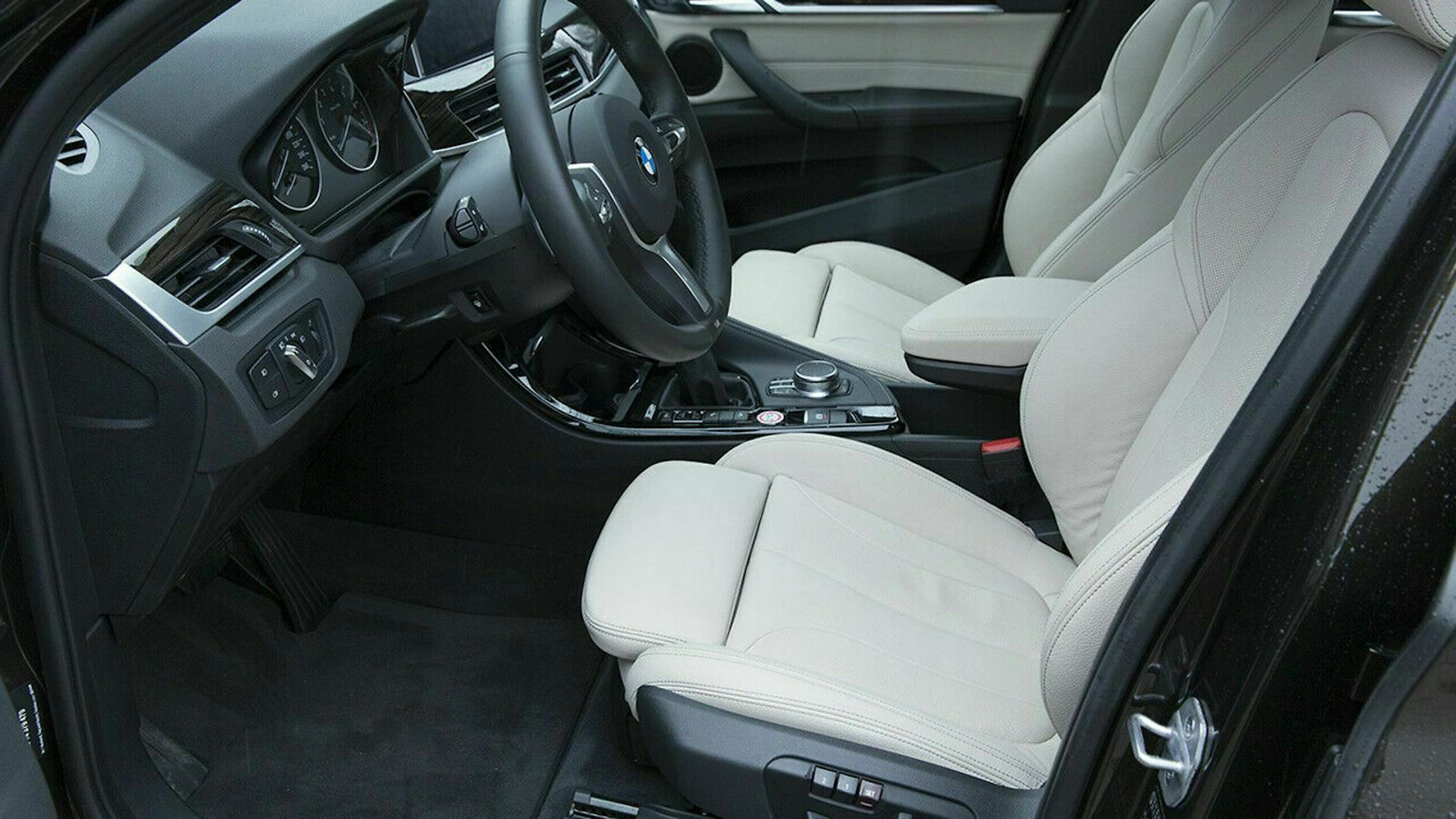 BMW X1: Erste Sitzreihe