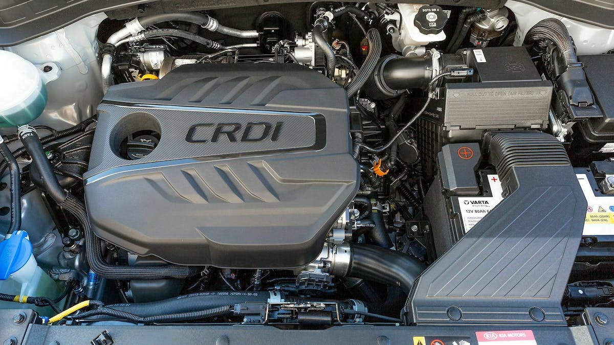 Zu sehen ist der CRDI Motor des Kia Sportage 2020