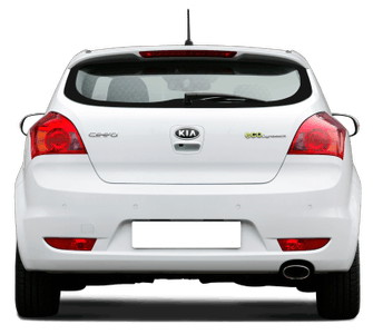 Weißer Kia cee'd von hinten, mit sichtbarem Logo und Rücklichtern. Das Kennzeichen ist unscharf.