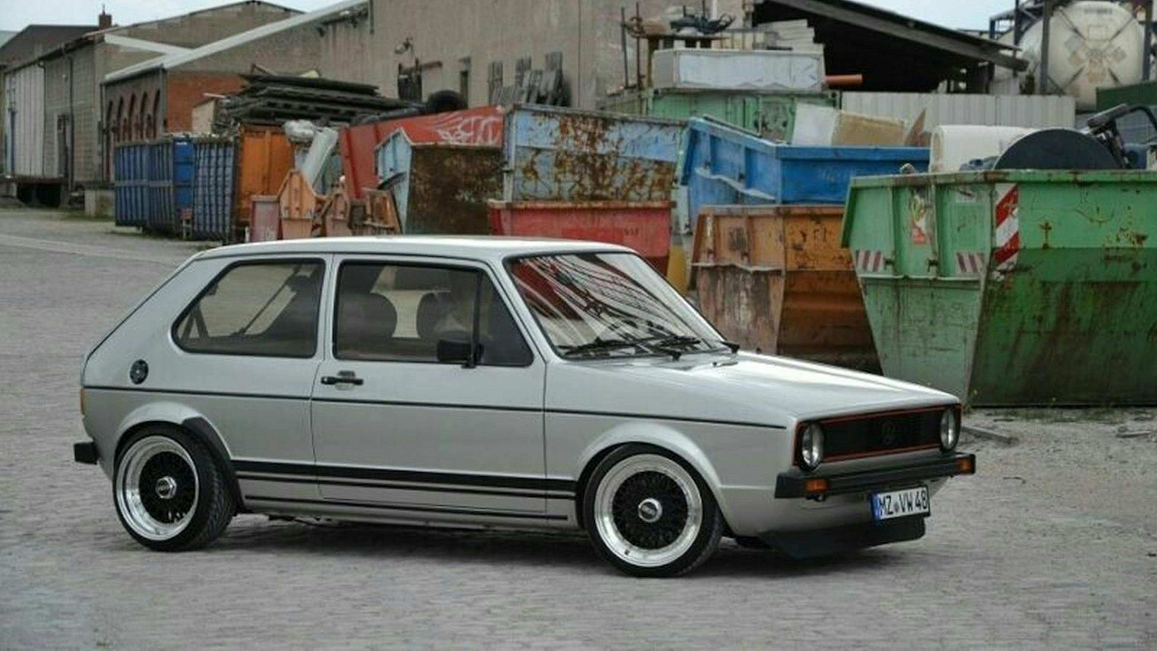 Zu sehen ist der Volkswagen Golf Coupe