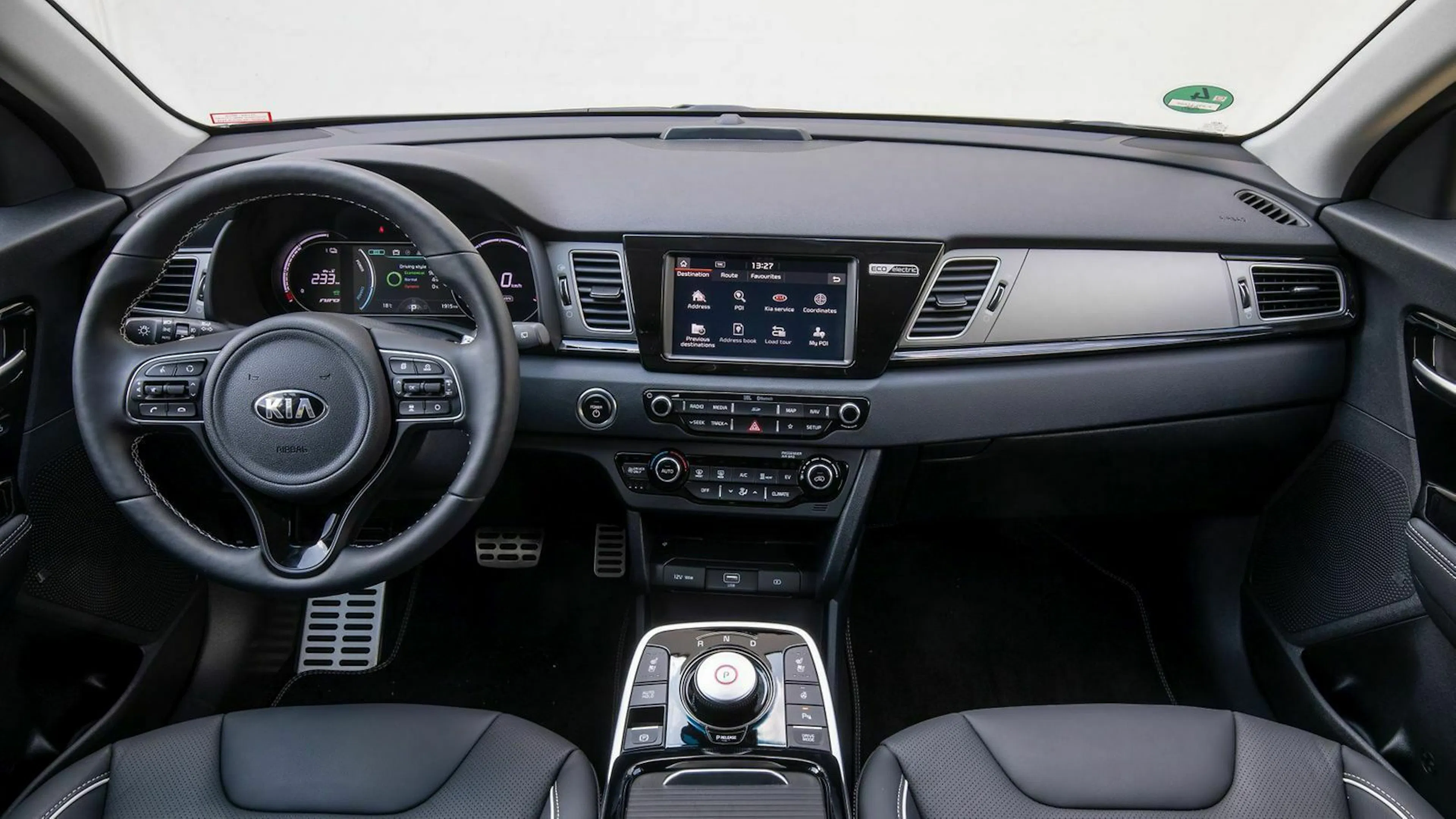 Cockpit-Ansicht des Kia e-Niro (Modelljahr 2019)