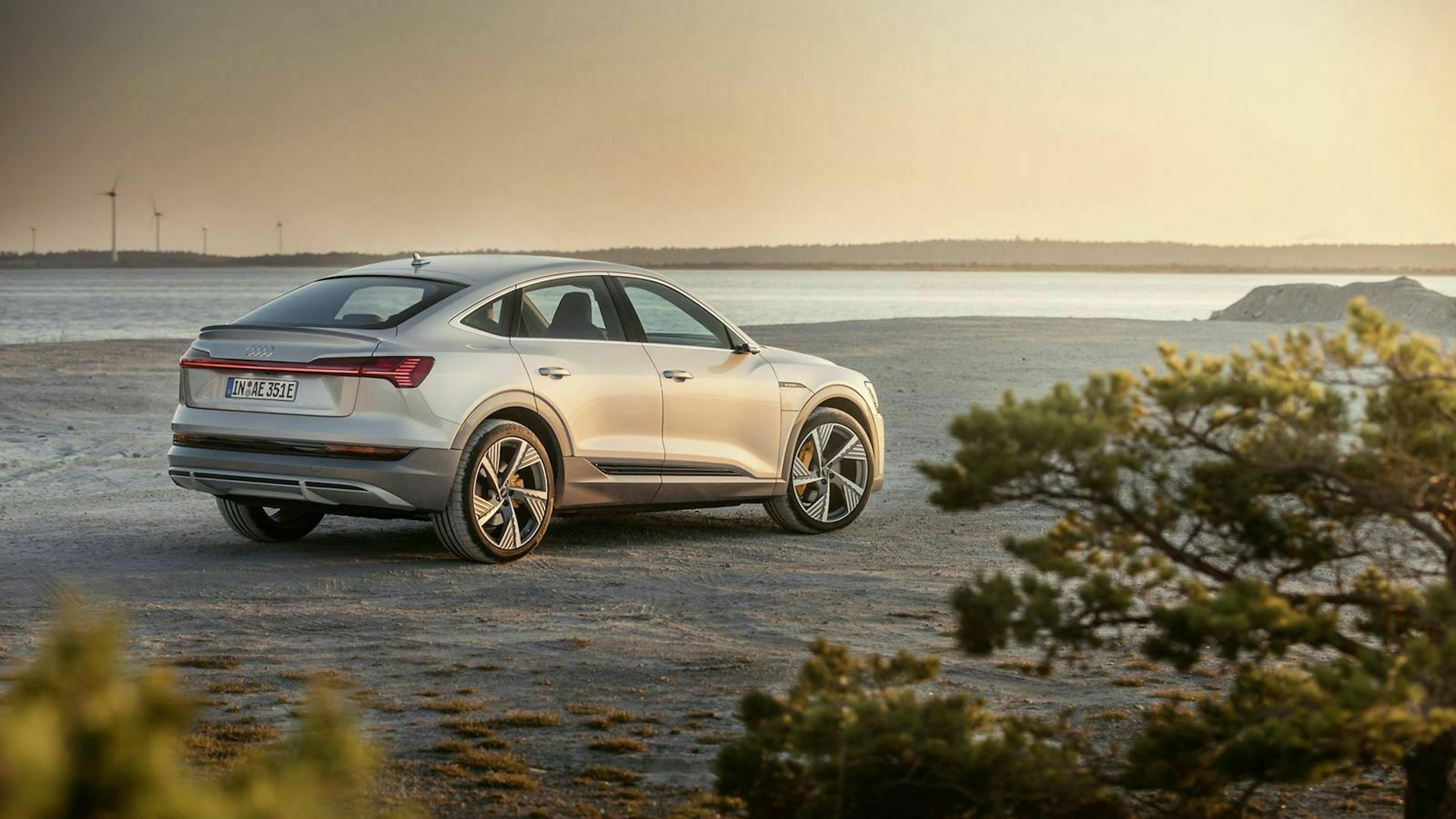 Audi e-Tron Sportback dreiviertel-heckanischt